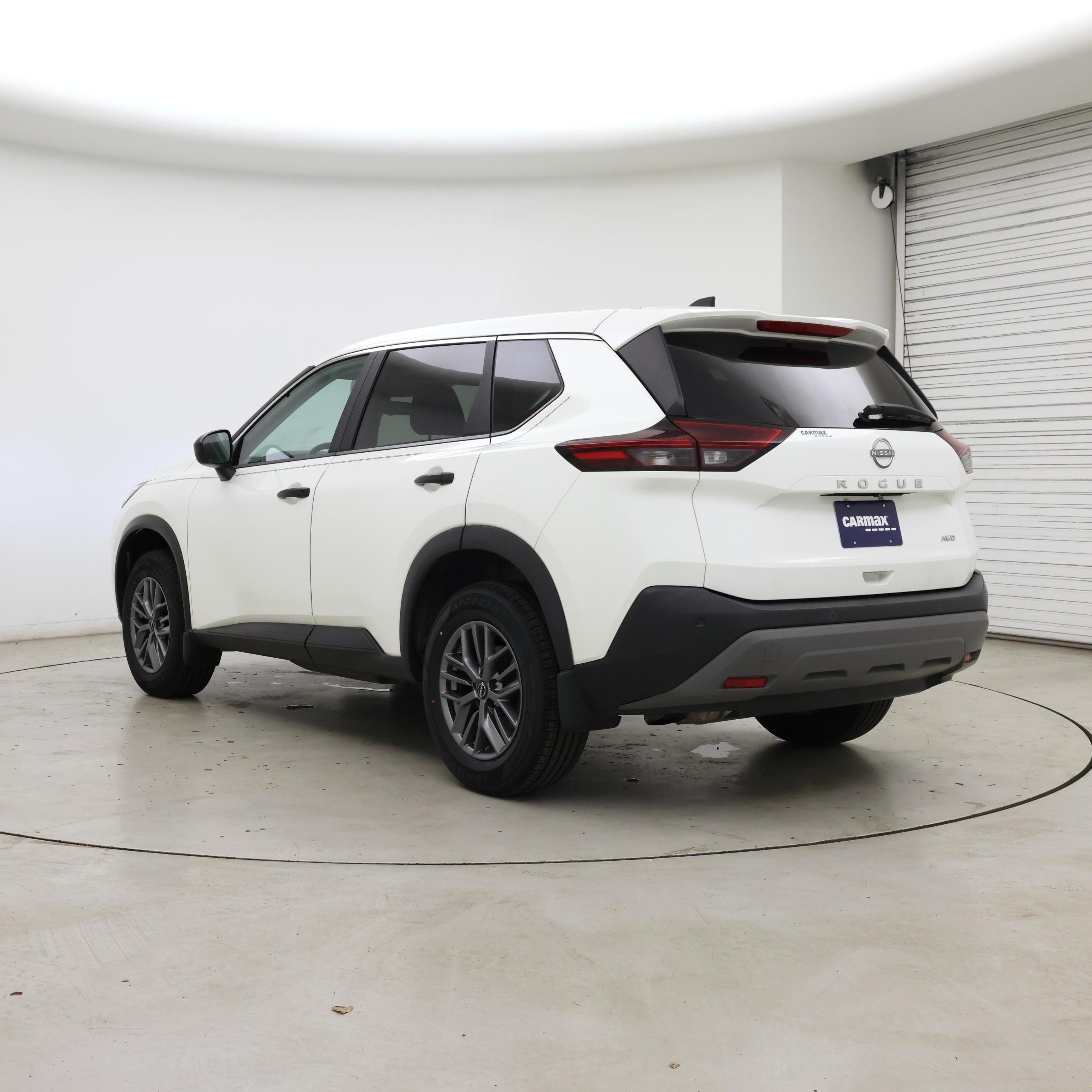 Thumbnail: 2023 Nissan Rogue - 2