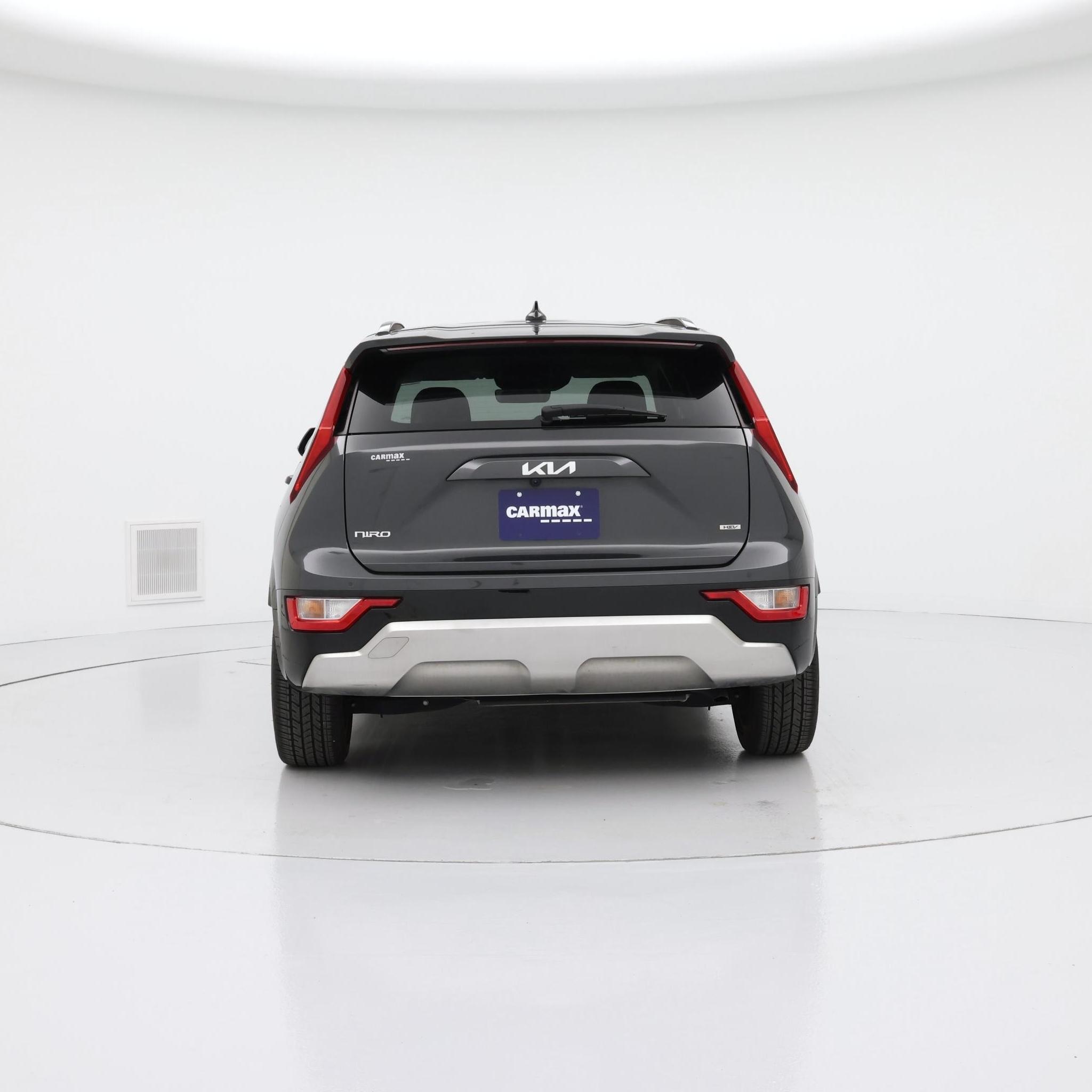 Thumbnail: 2023 Kia Niro - 6