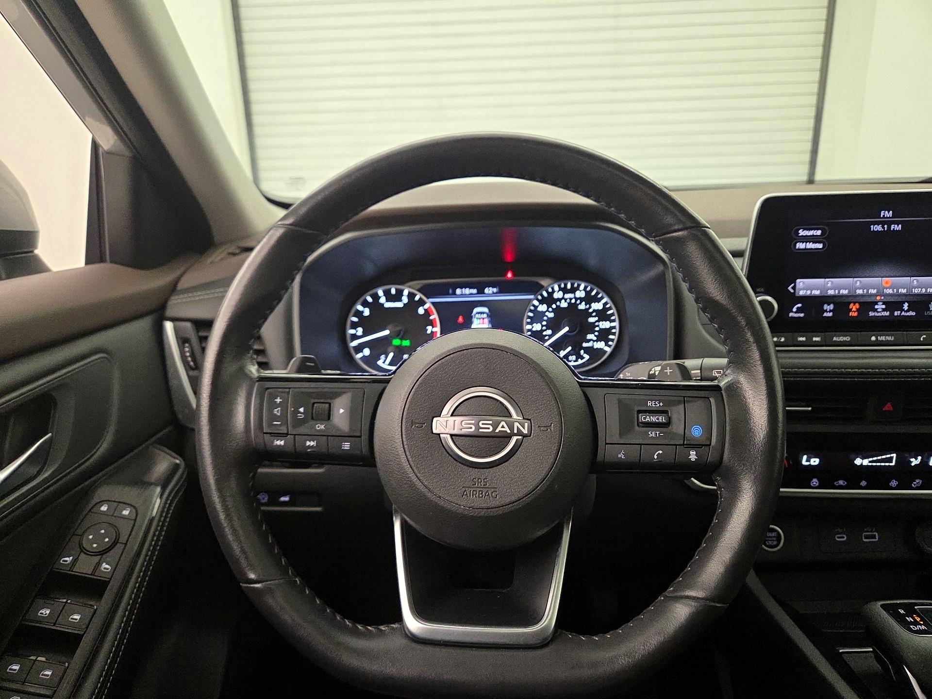 Thumbnail: 2023 Nissan Rogue - 10