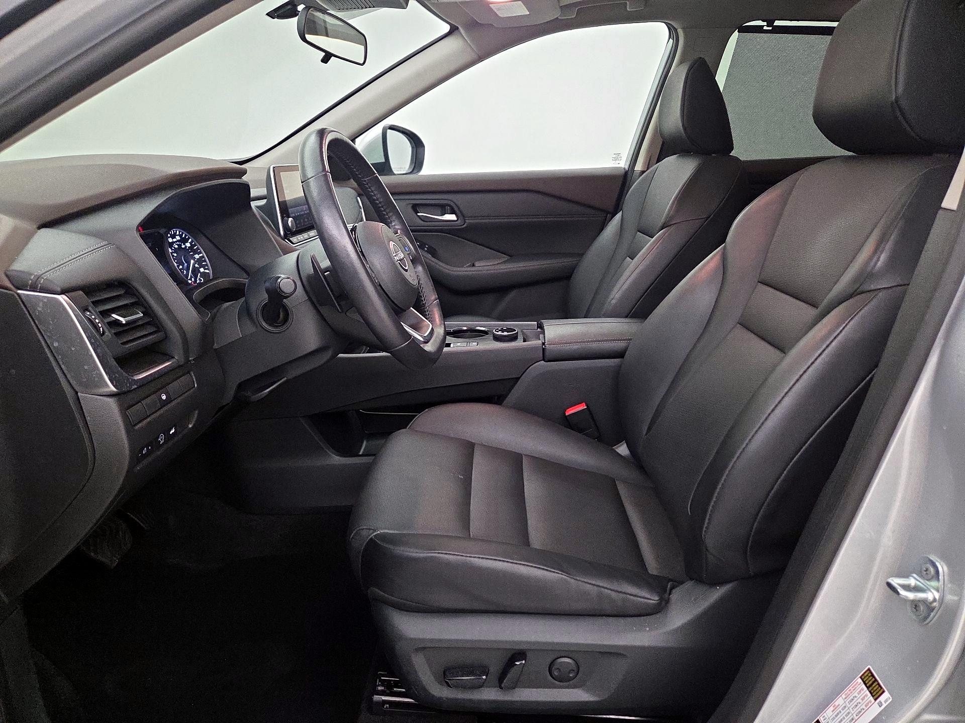 Thumbnail: 2023 Nissan Rogue - 11