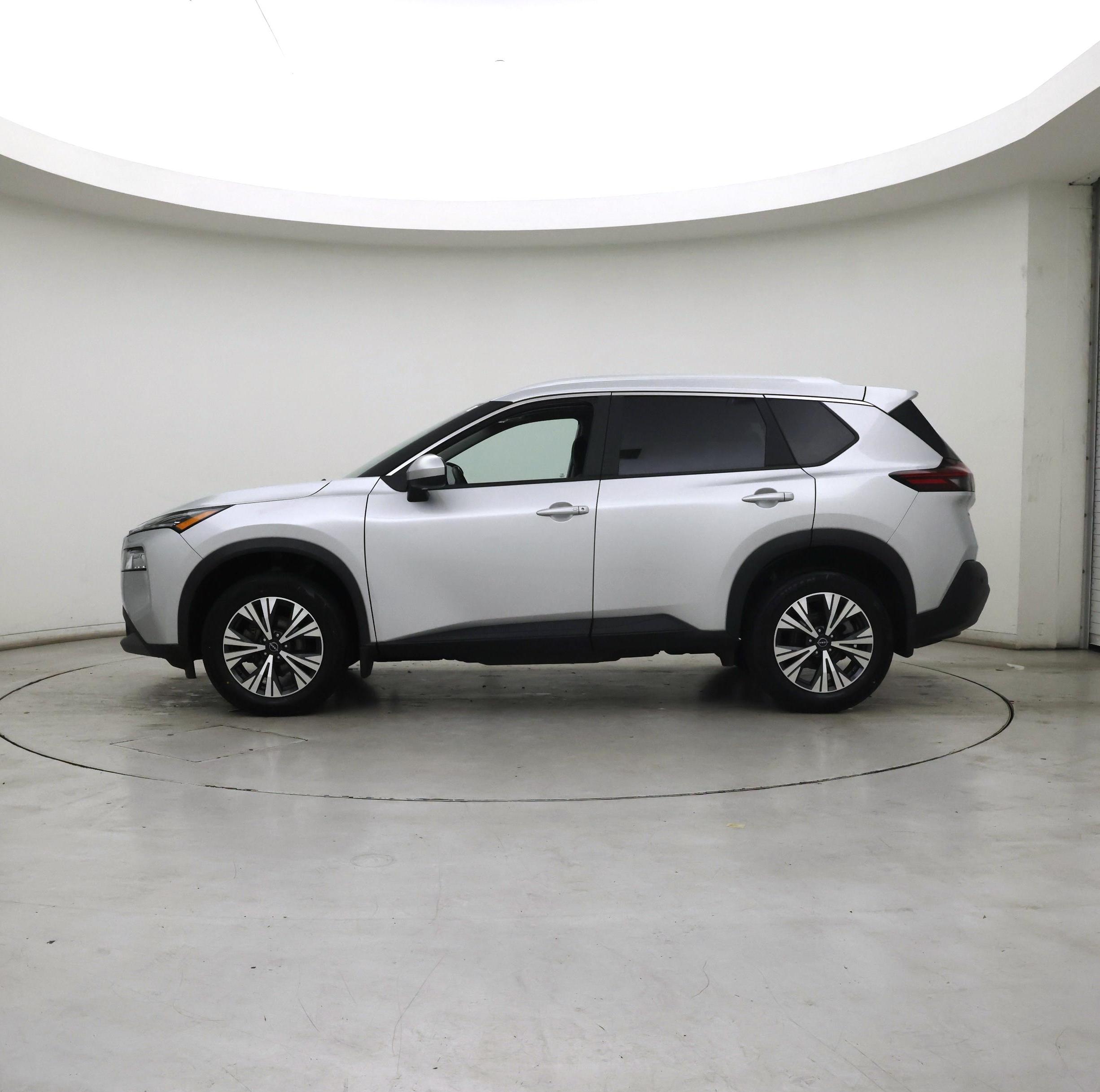 Thumbnail: 2023 Nissan Rogue - 3