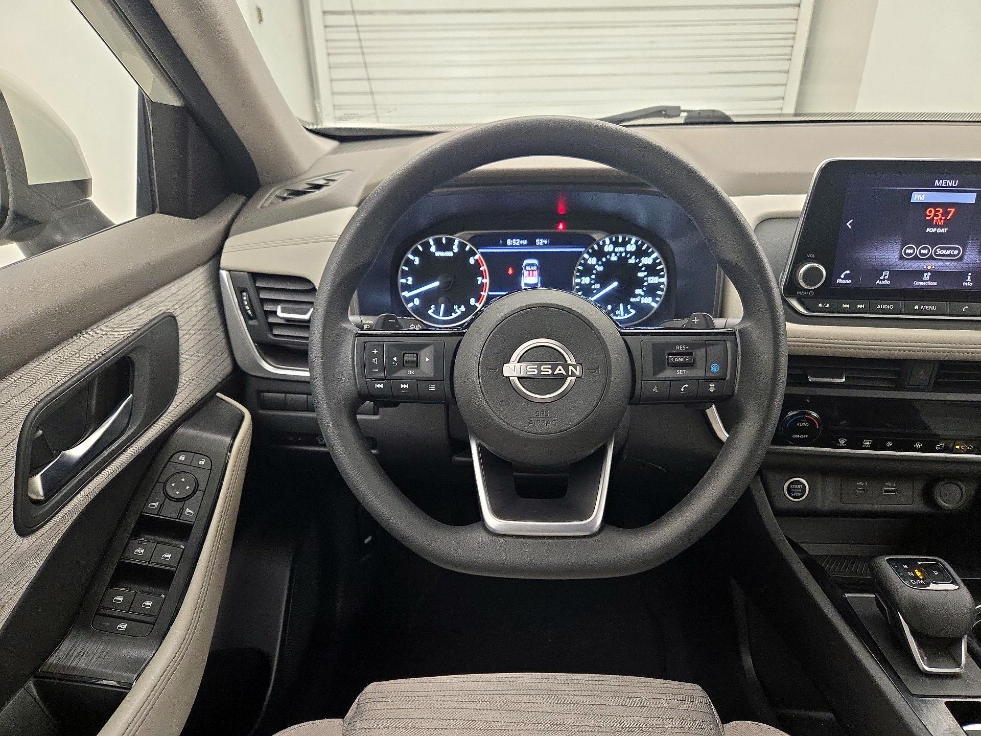 Thumbnail: 2023 Nissan Rogue - 10