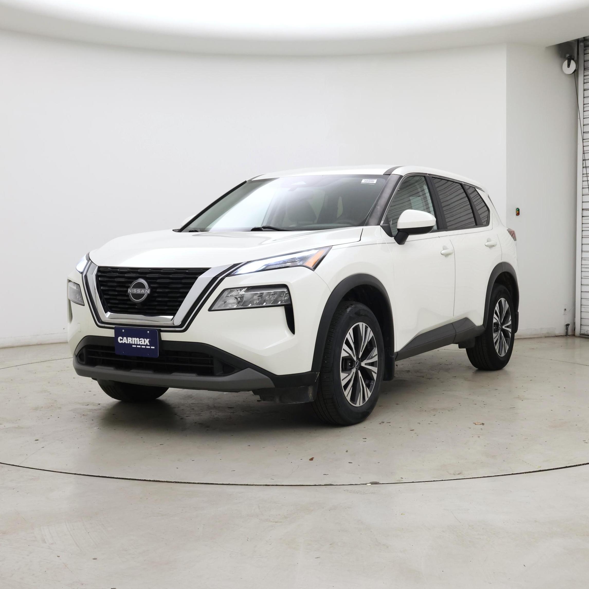 Thumbnail: 2023 Nissan Rogue - 4
