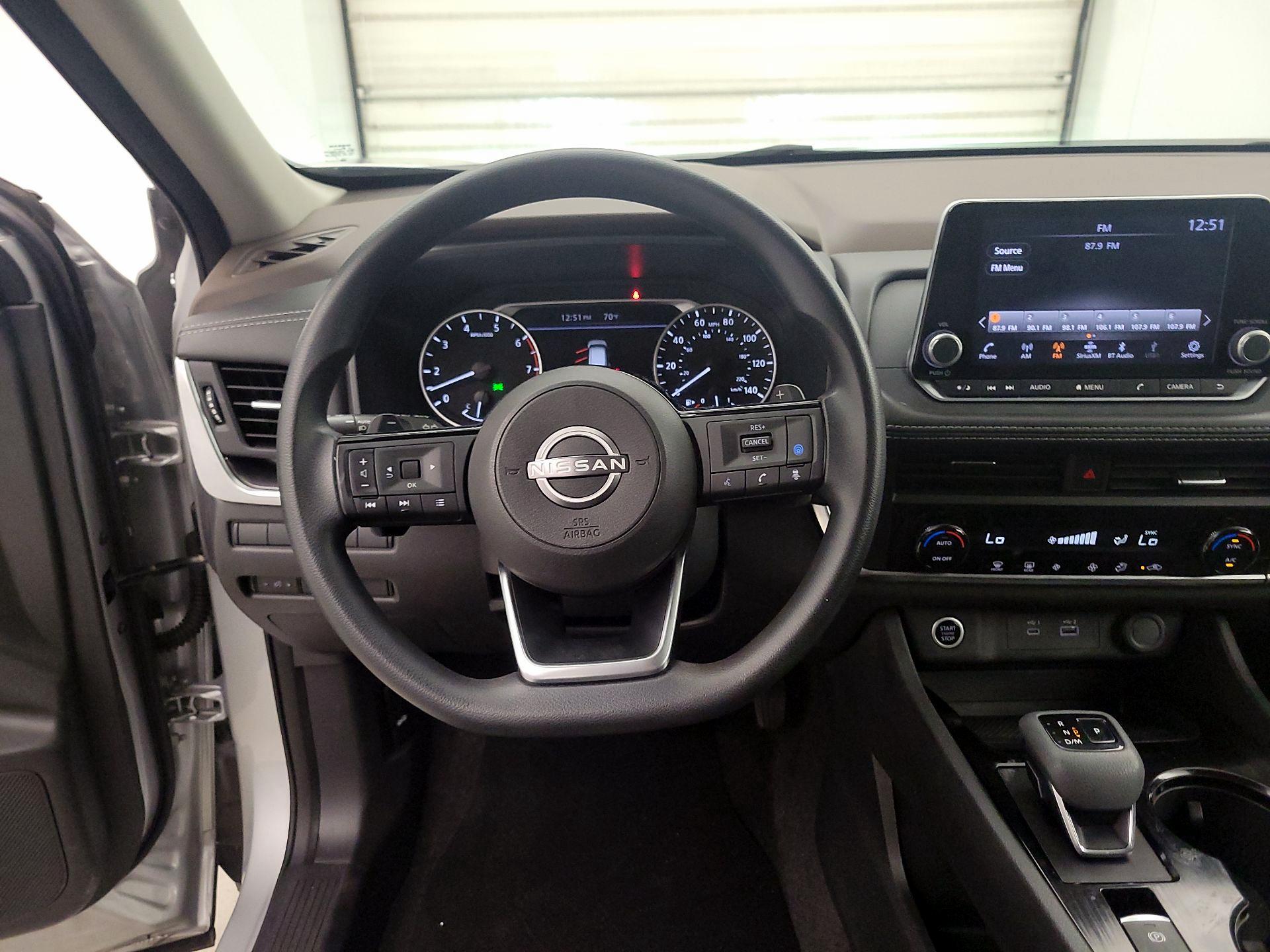 Thumbnail: 2023 Nissan Rogue - 10