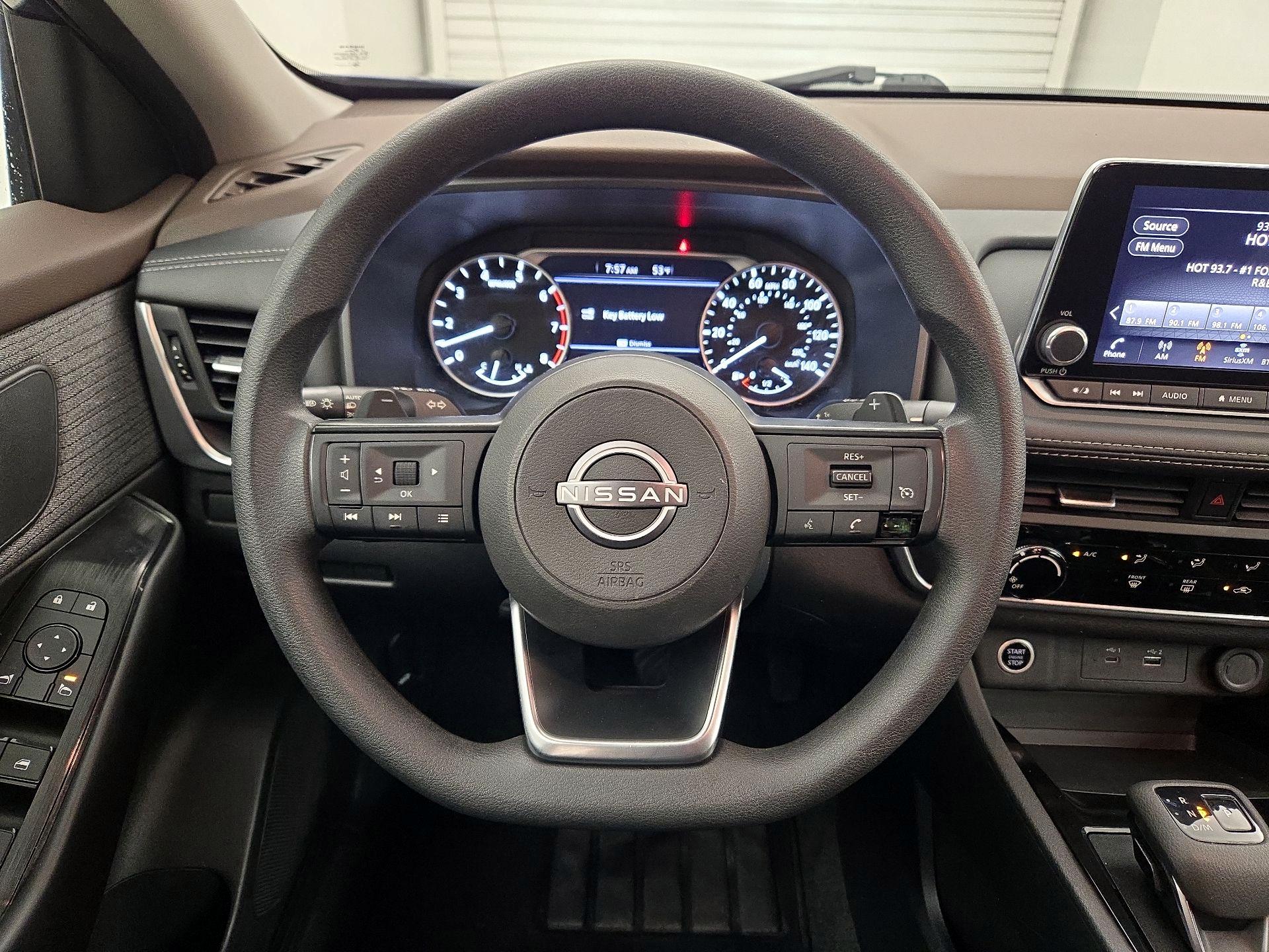 Thumbnail: 2023 Nissan Rogue - 10