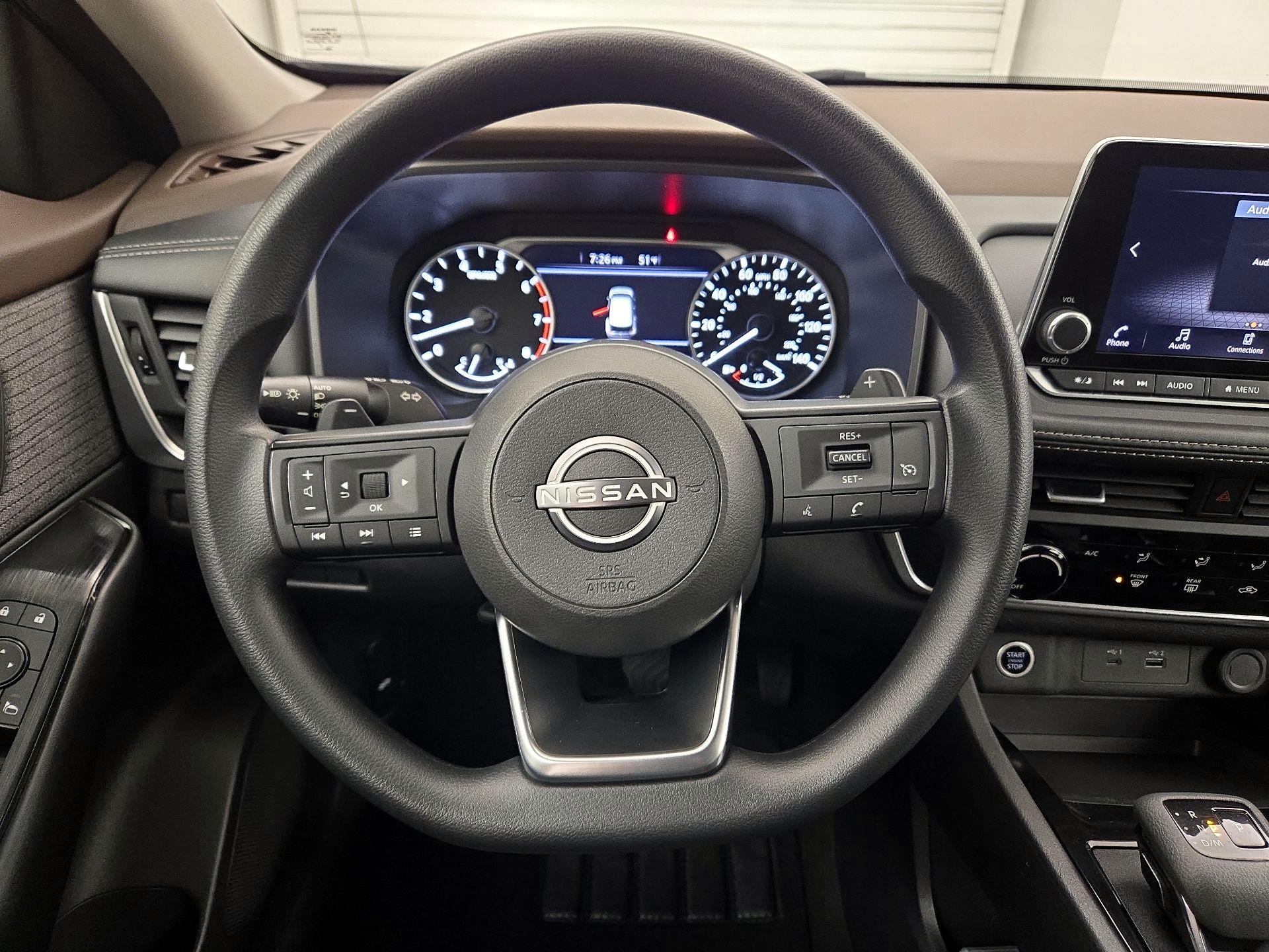 Thumbnail: 2023 Nissan Rogue - 10