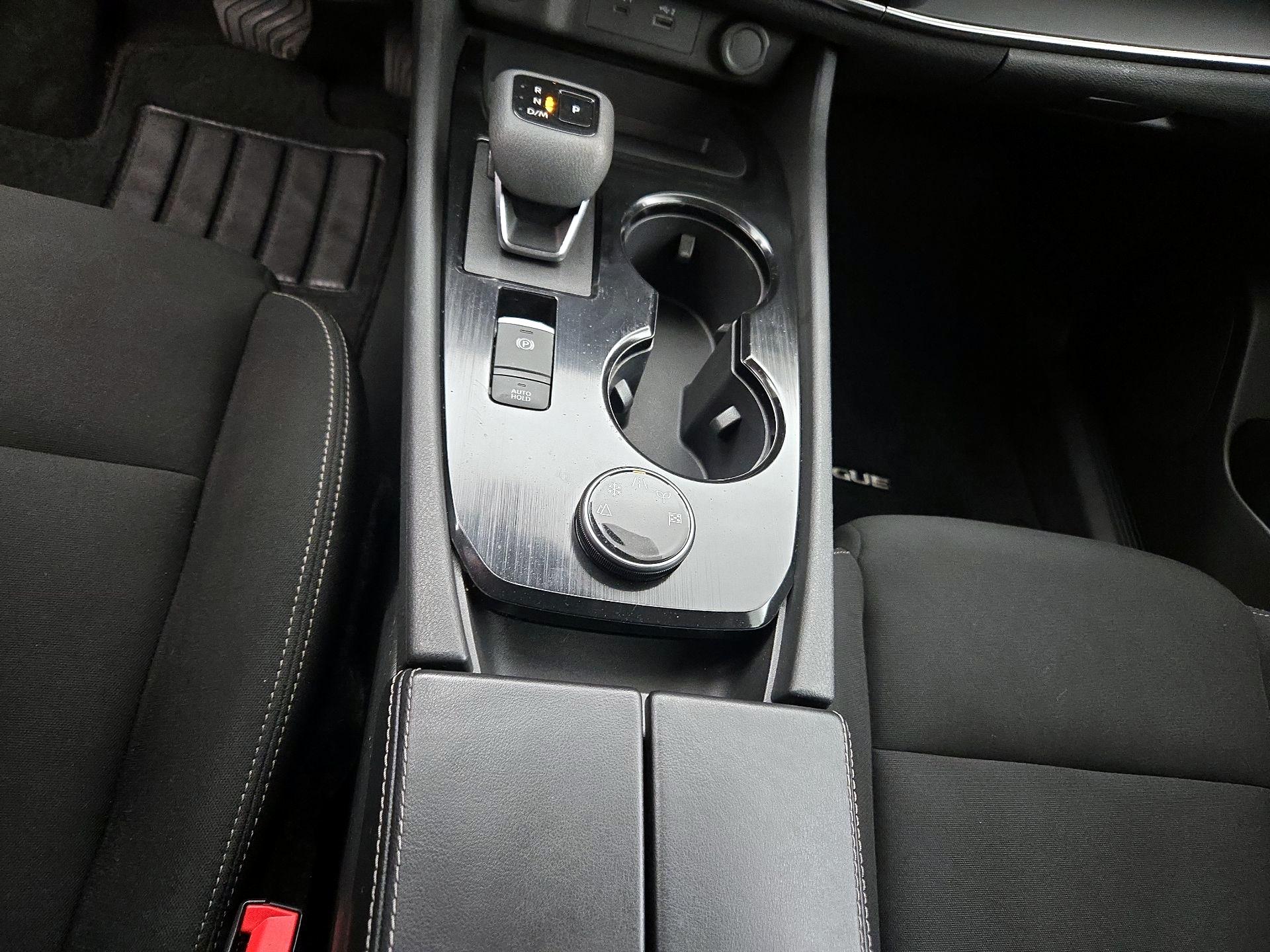 Thumbnail: 2023 Nissan Rogue - 17