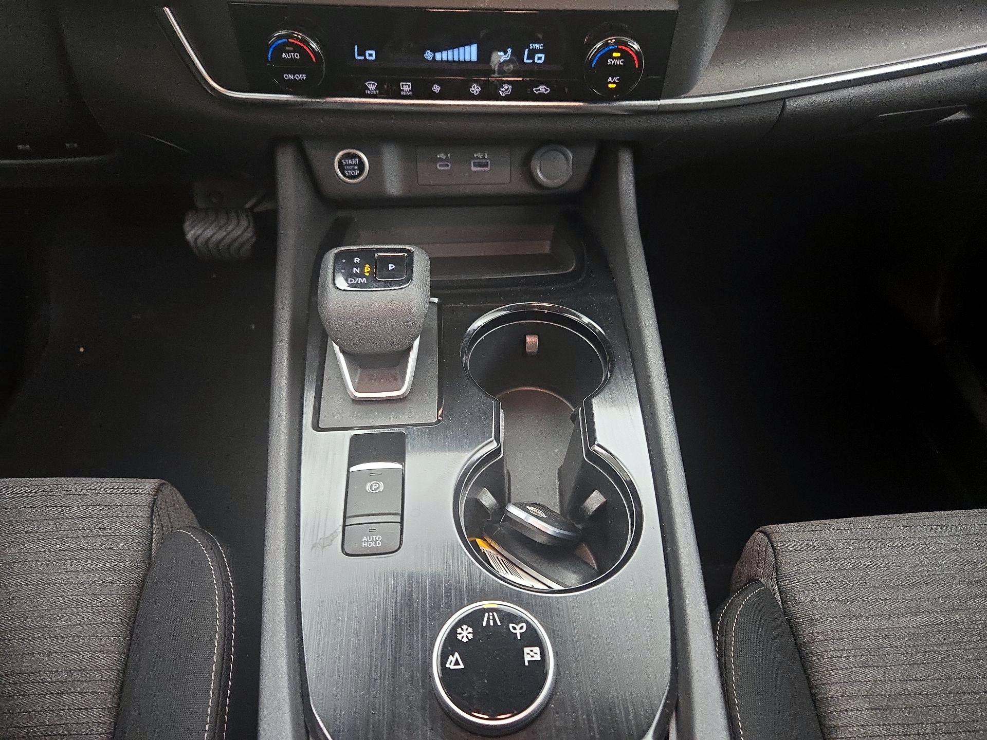 Thumbnail: 2023 Nissan Rogue - 17