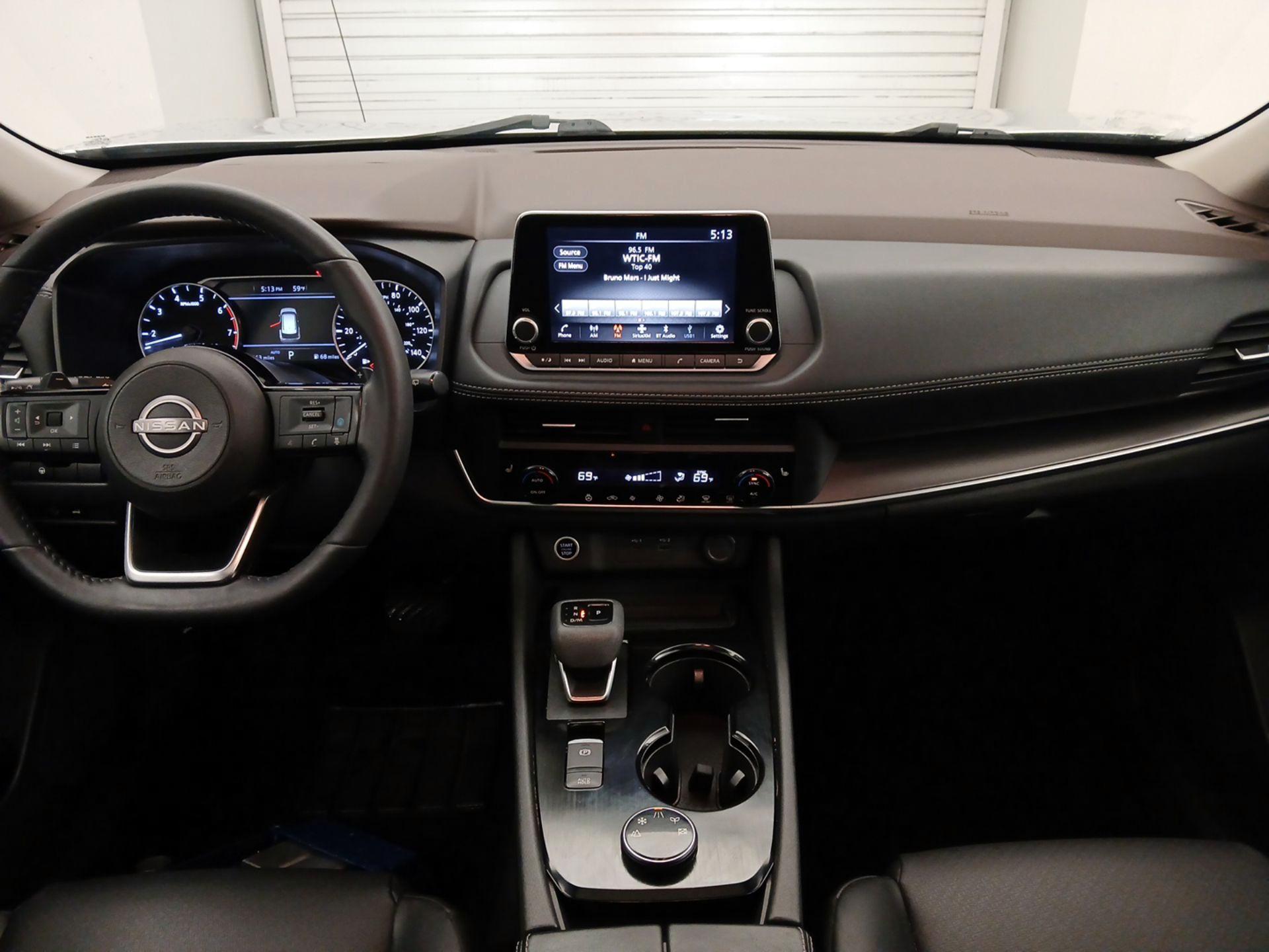 Thumbnail: 2023 Nissan Rogue - 9