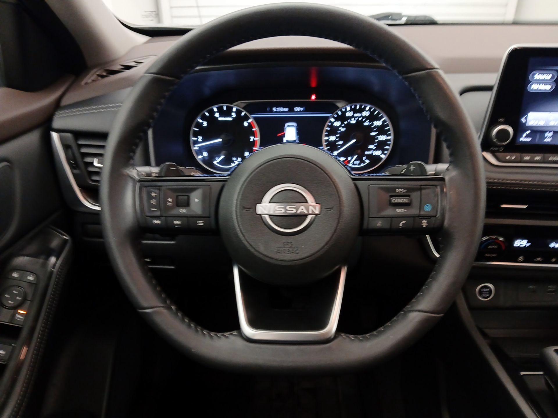 Thumbnail: 2023 Nissan Rogue - 10