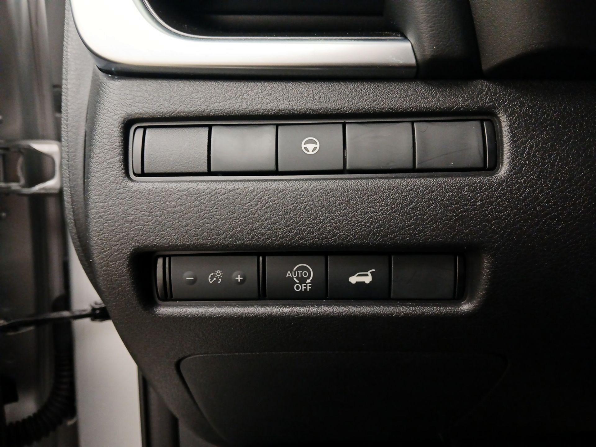 Thumbnail: 2023 Nissan Rogue - 13