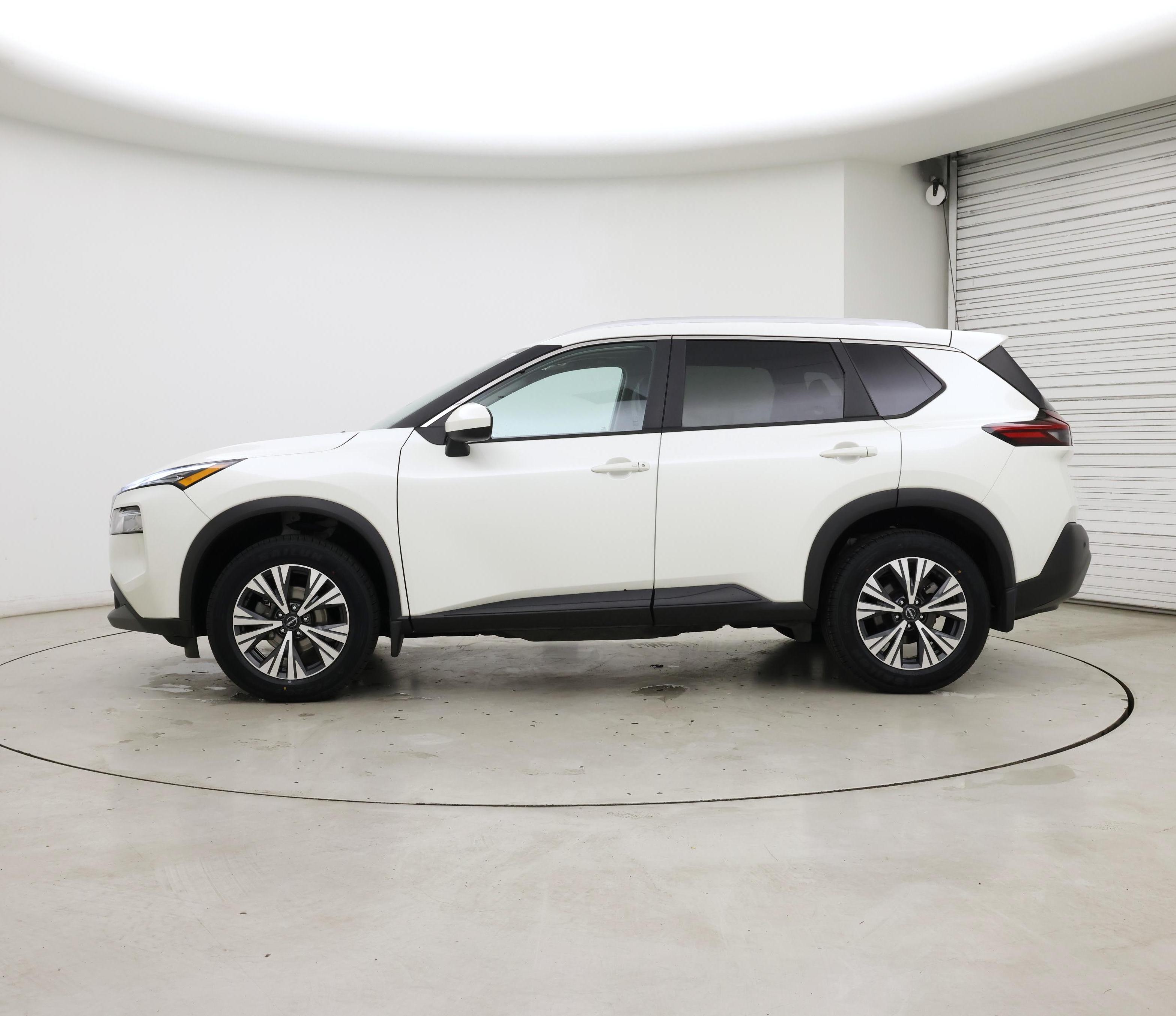 Thumbnail: 2023 Nissan Rogue - 3