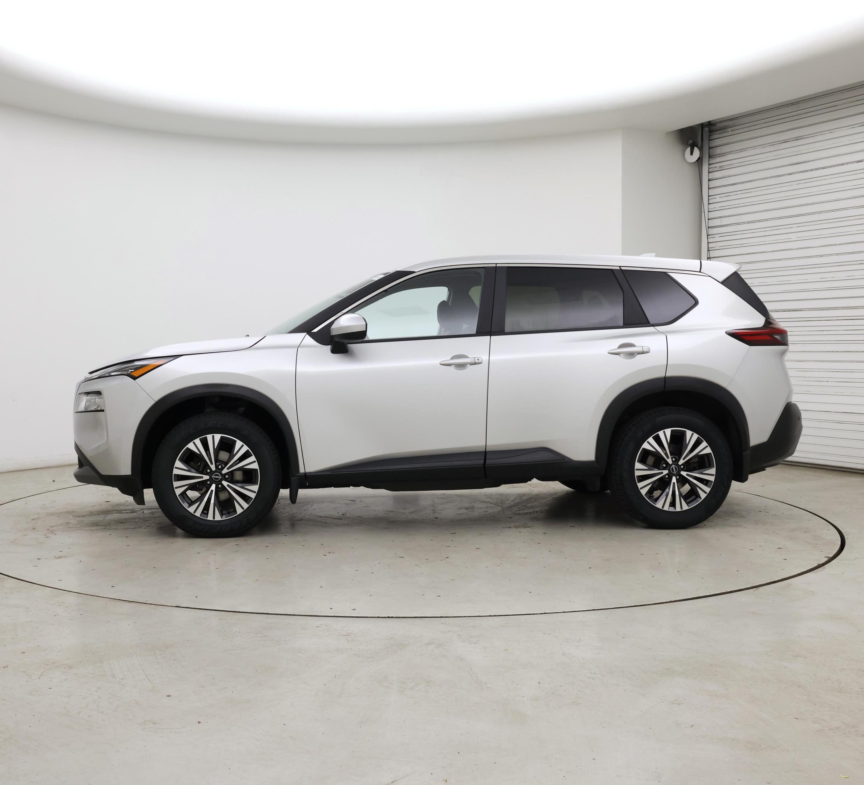 Thumbnail: 2023 Nissan Rogue - 3