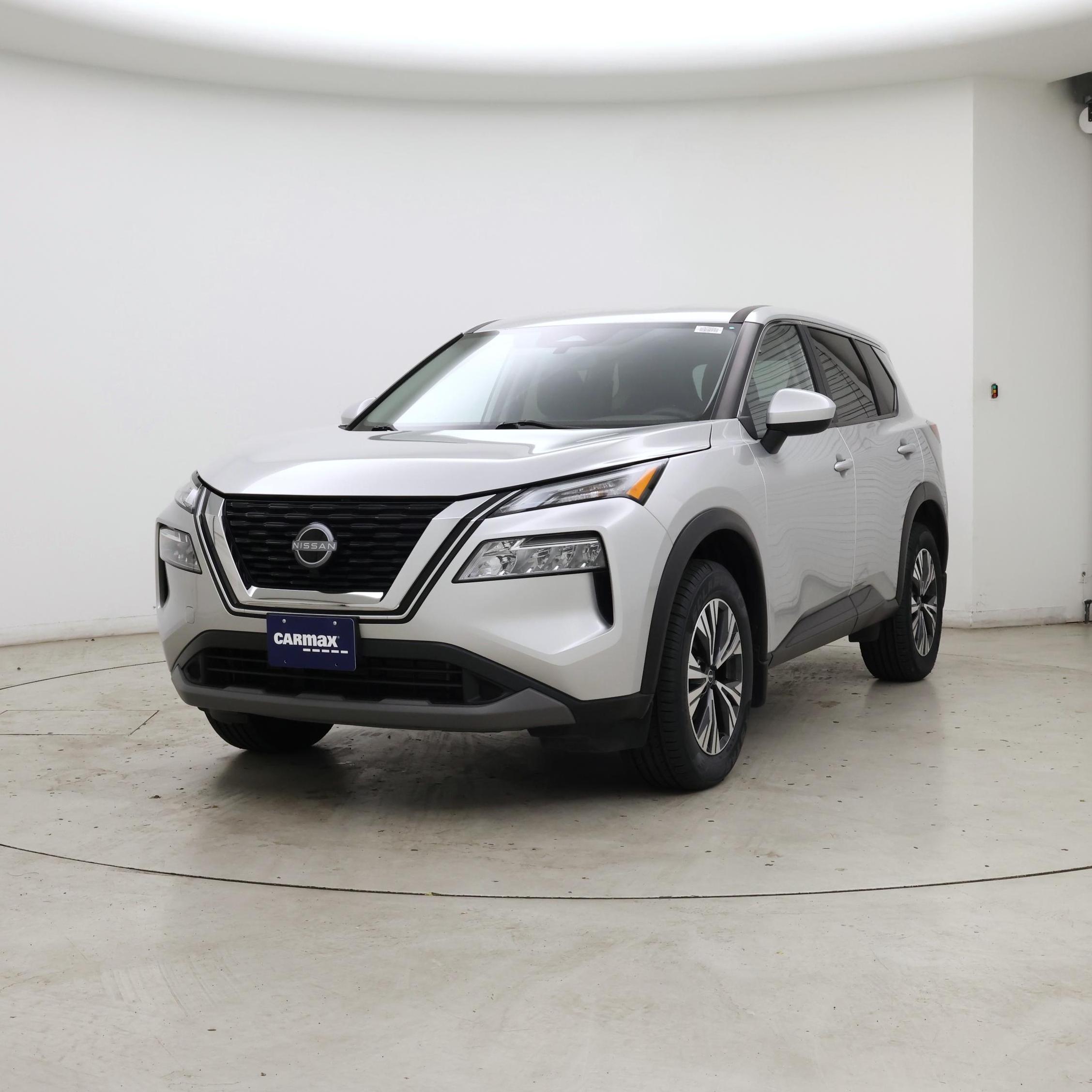Thumbnail: 2023 Nissan Rogue - 4