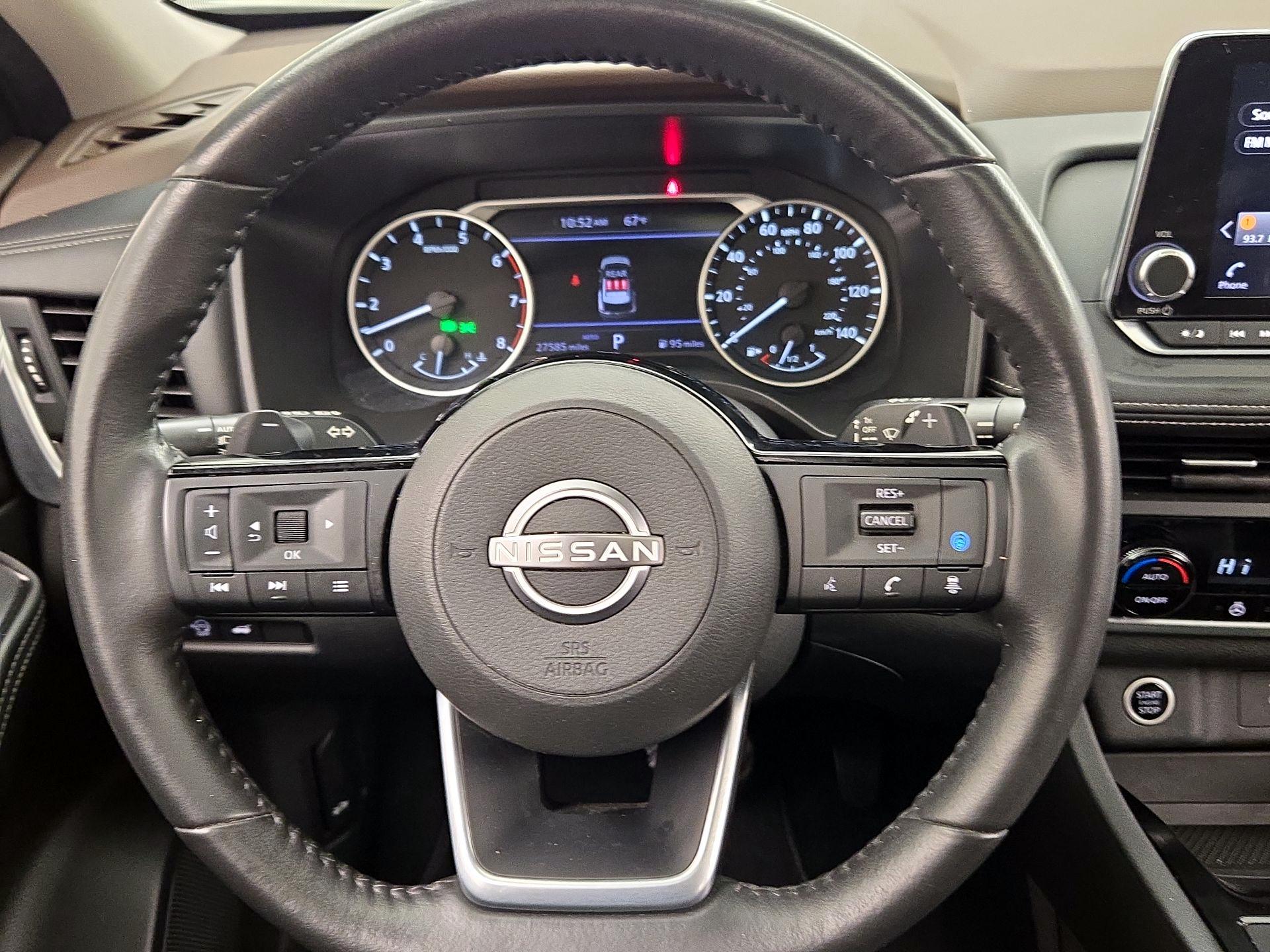 Thumbnail: 2023 Nissan Rogue - 10