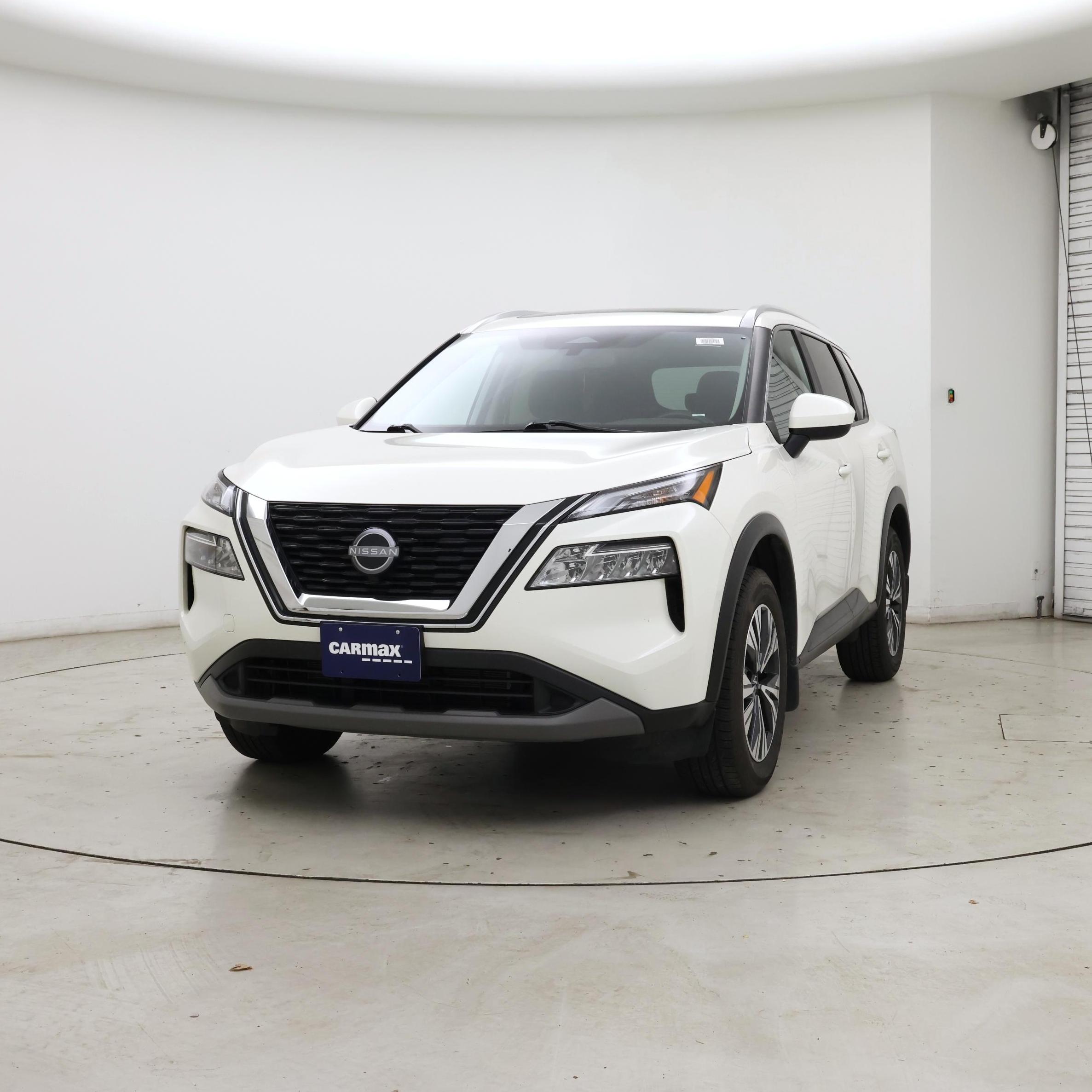 Thumbnail: 2023 Nissan Rogue - 4