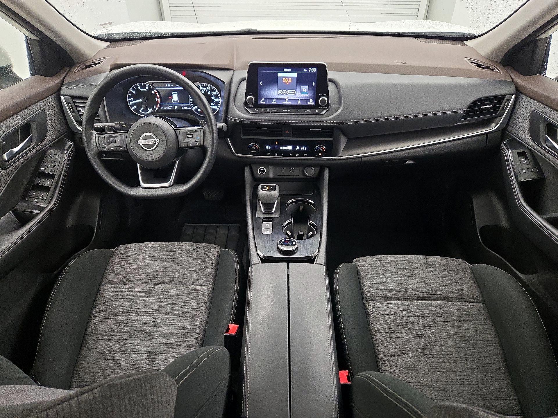 Thumbnail: 2023 Nissan Rogue - 9