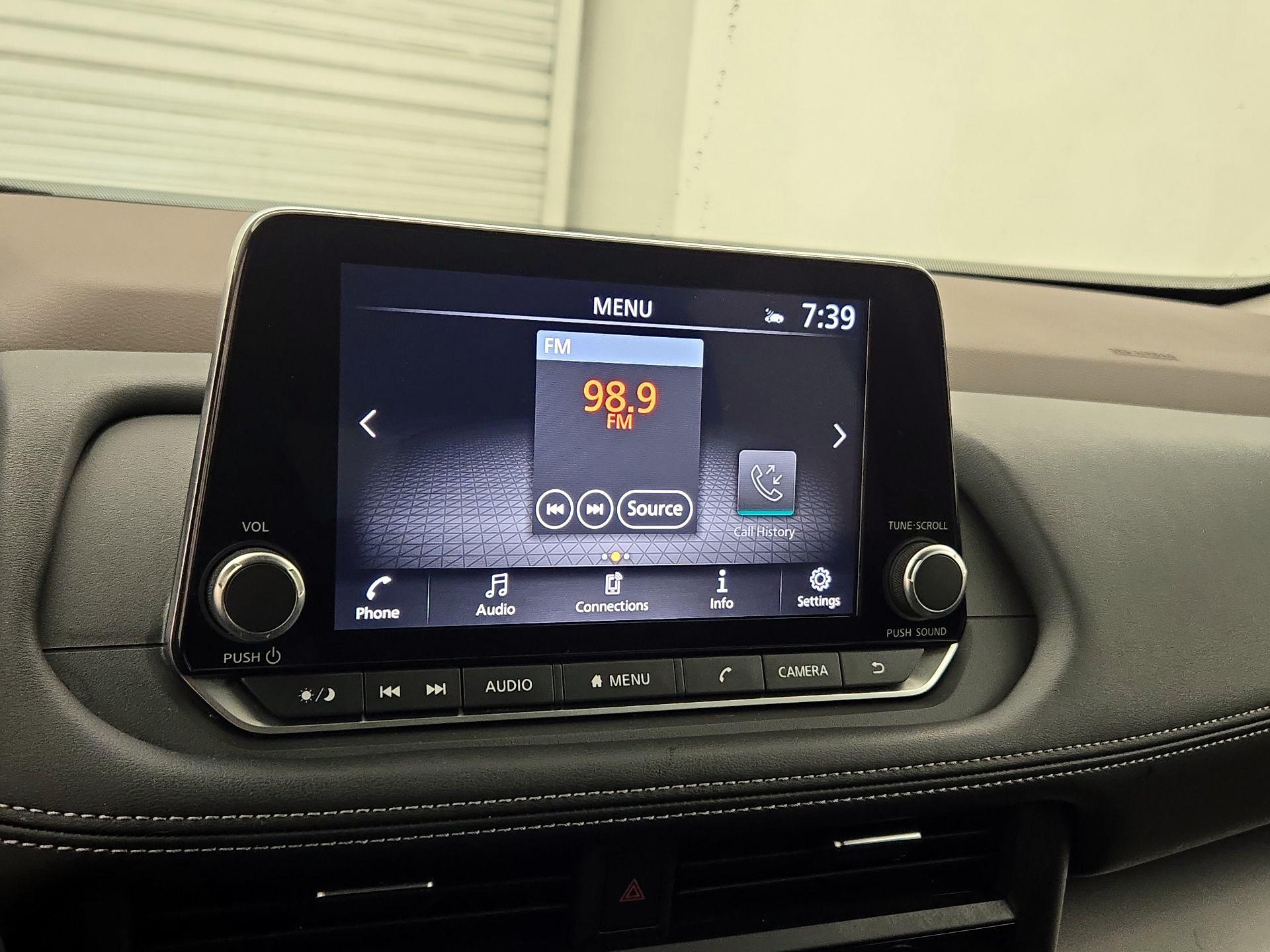 Thumbnail: 2023 Nissan Rogue - 15