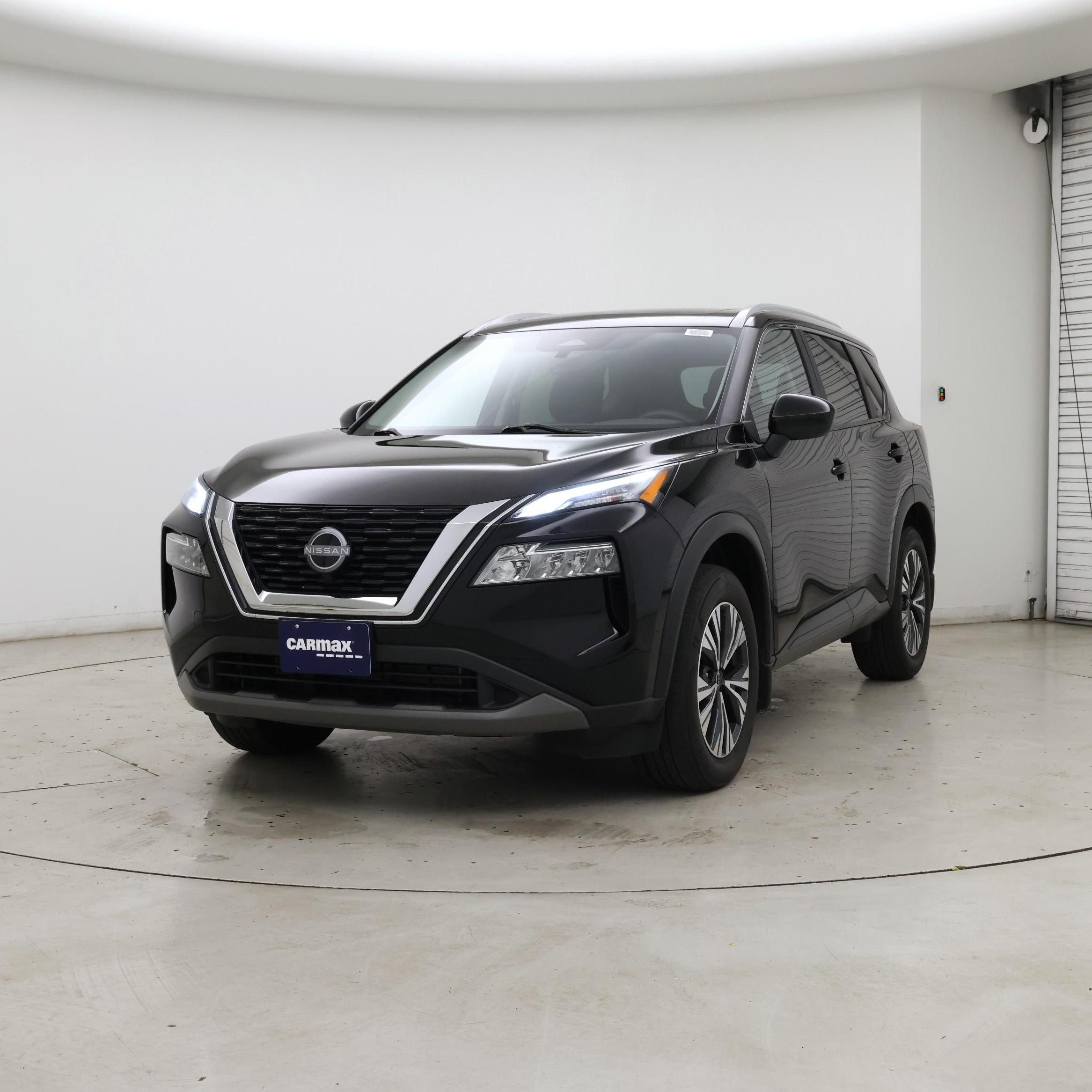 Thumbnail: 2023 Nissan Rogue - 4