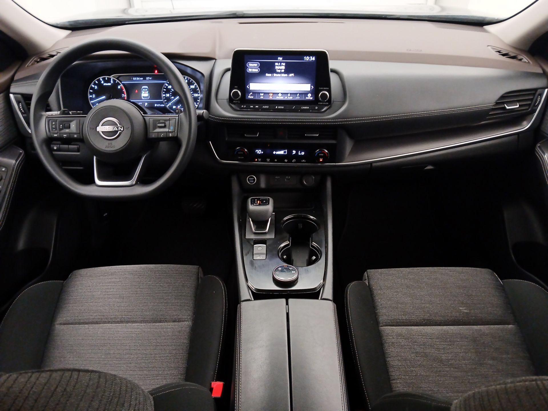 Thumbnail: 2023 Nissan Rogue - 9