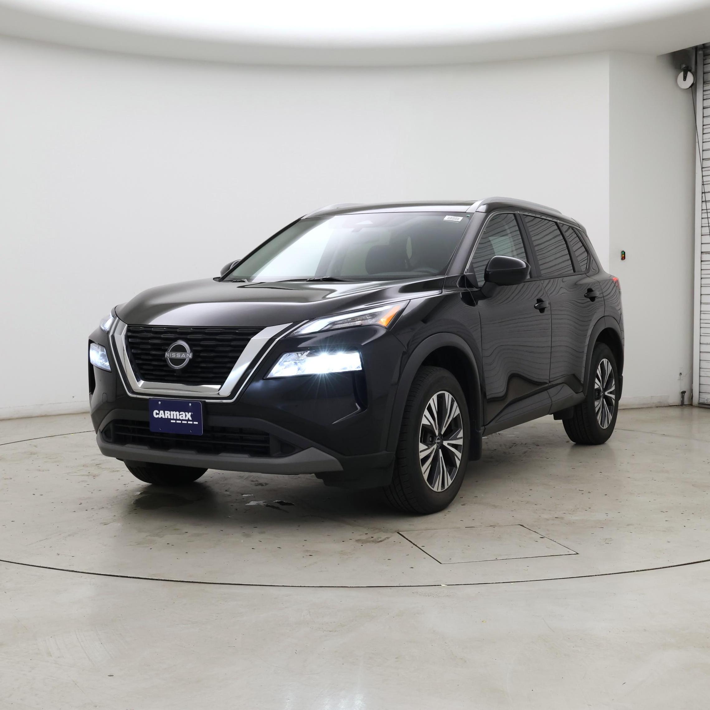 Thumbnail: 2023 Nissan Rogue - 4