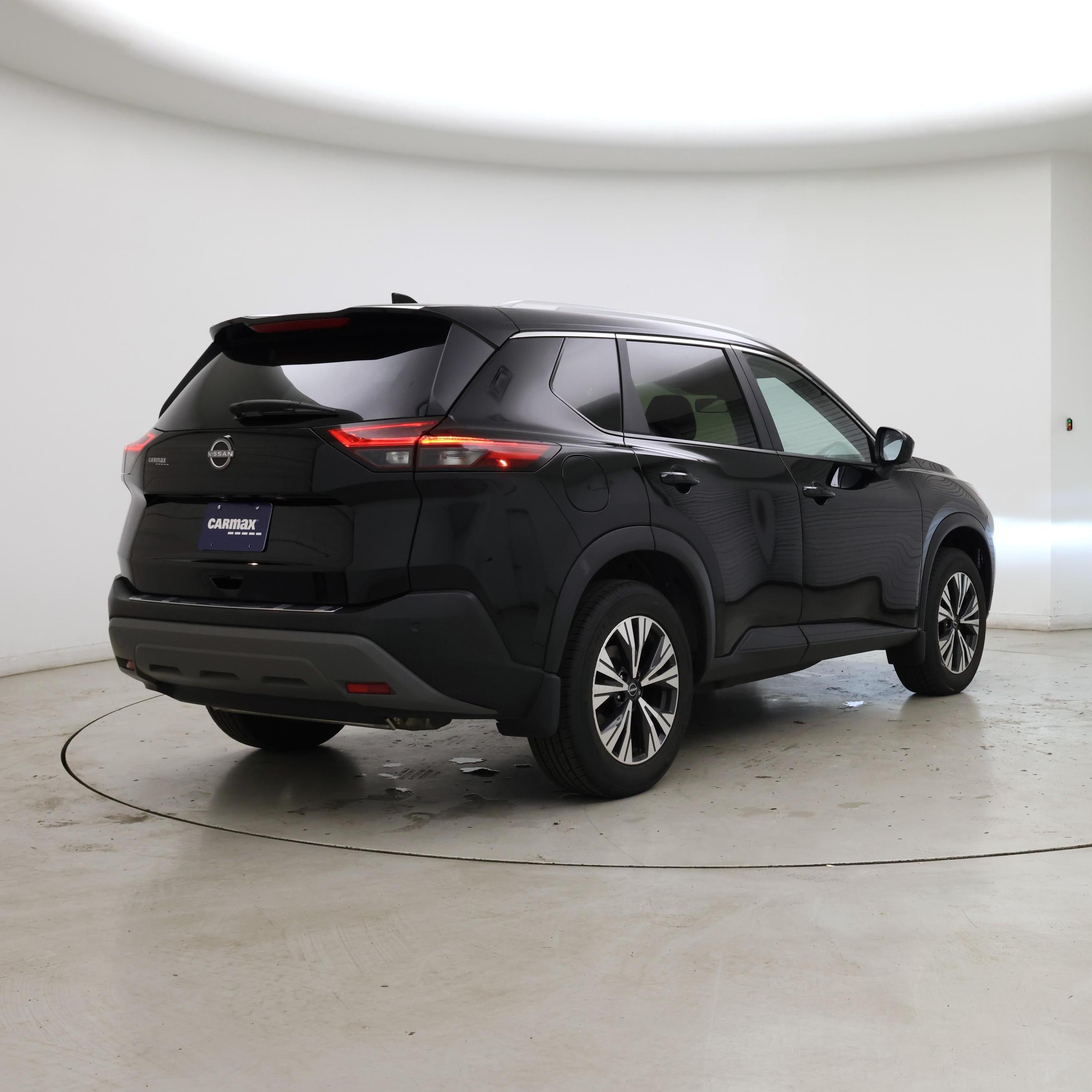 Thumbnail: 2023 Nissan Rogue - 8