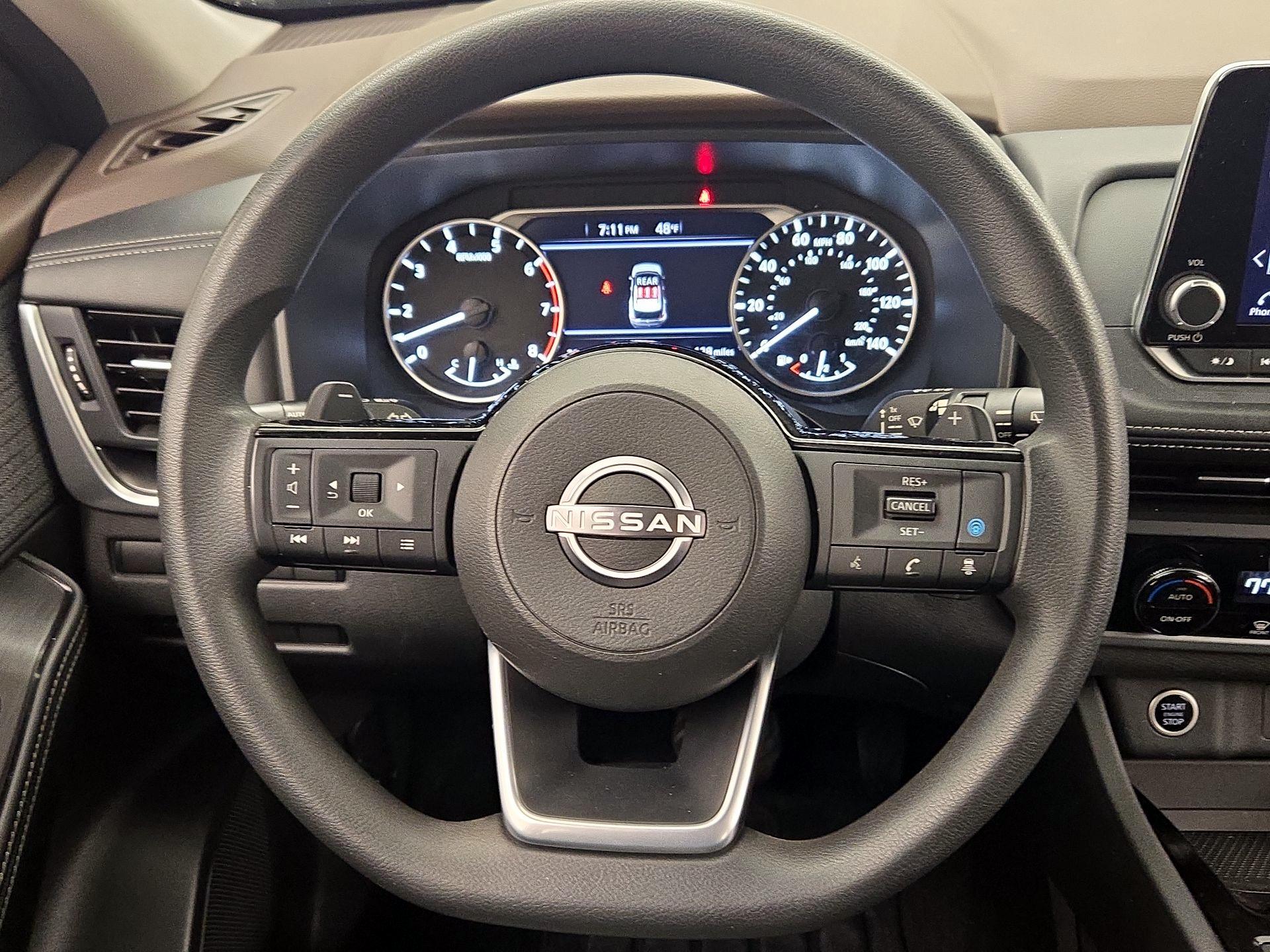 Thumbnail: 2023 Nissan Rogue - 10