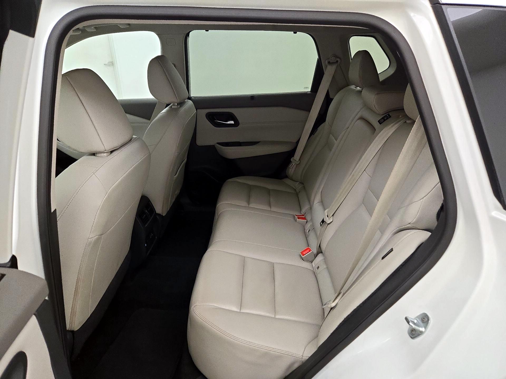 Thumbnail: 2023 Nissan Rogue - 17