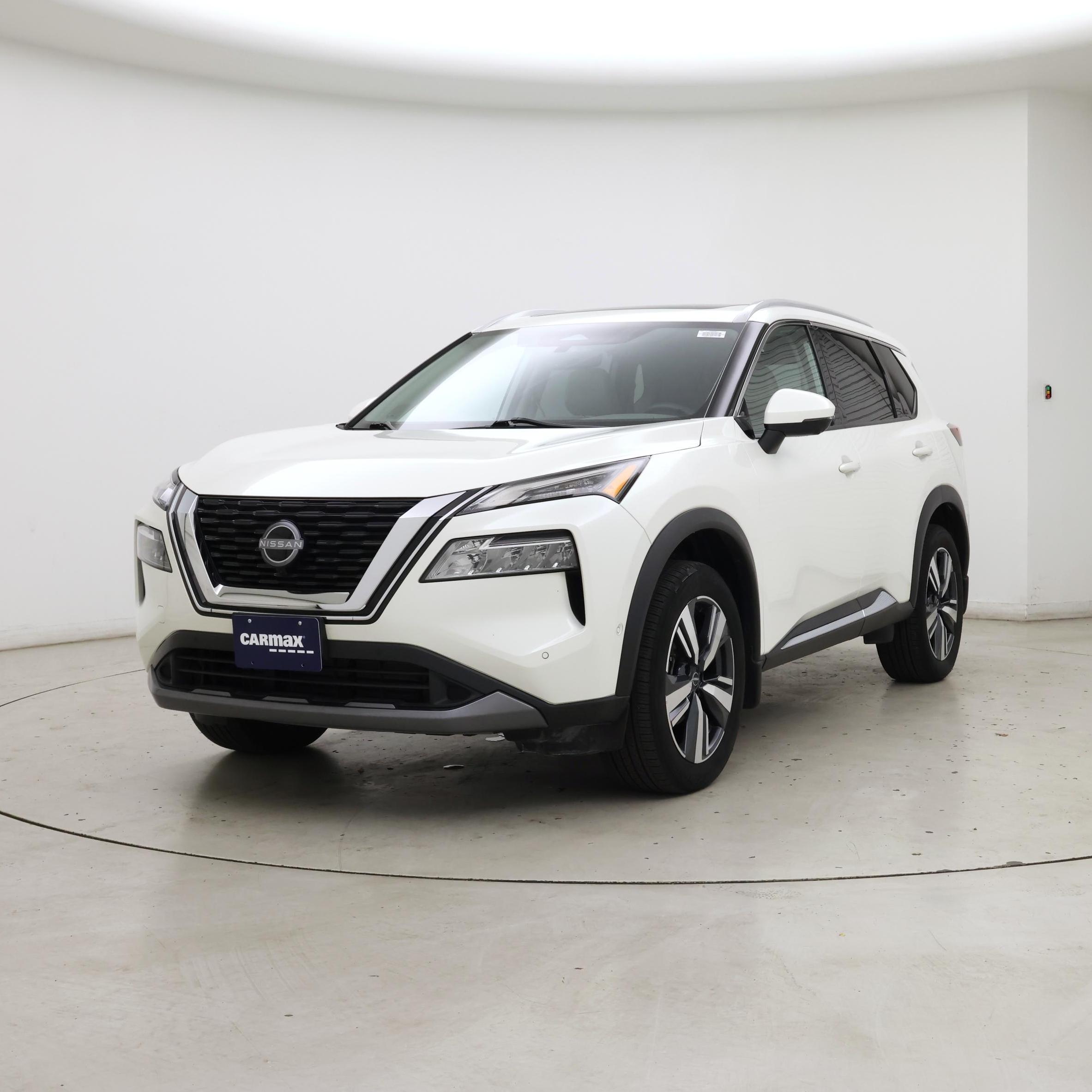 Thumbnail: 2023 Nissan Rogue - 4