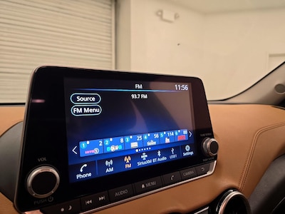 Radio (On)