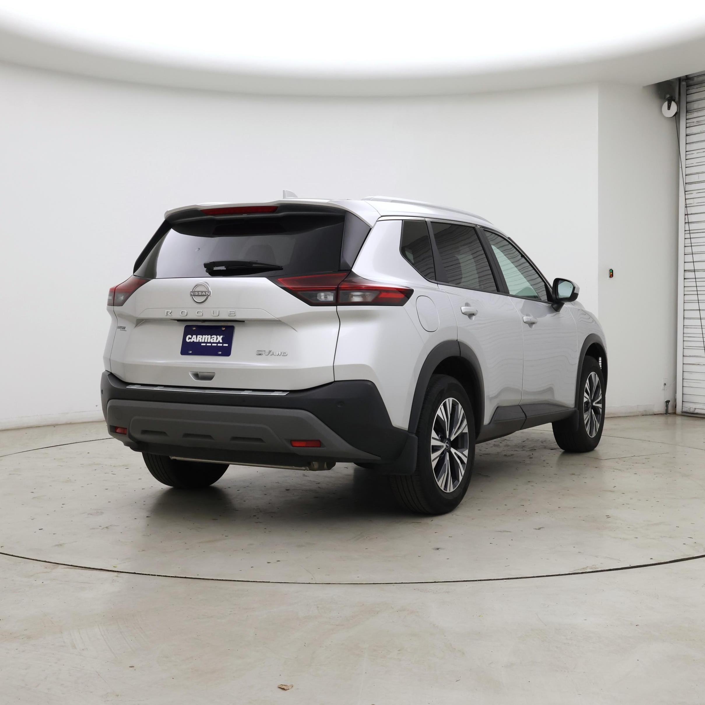 Thumbnail: 2023 Nissan Rogue - 8