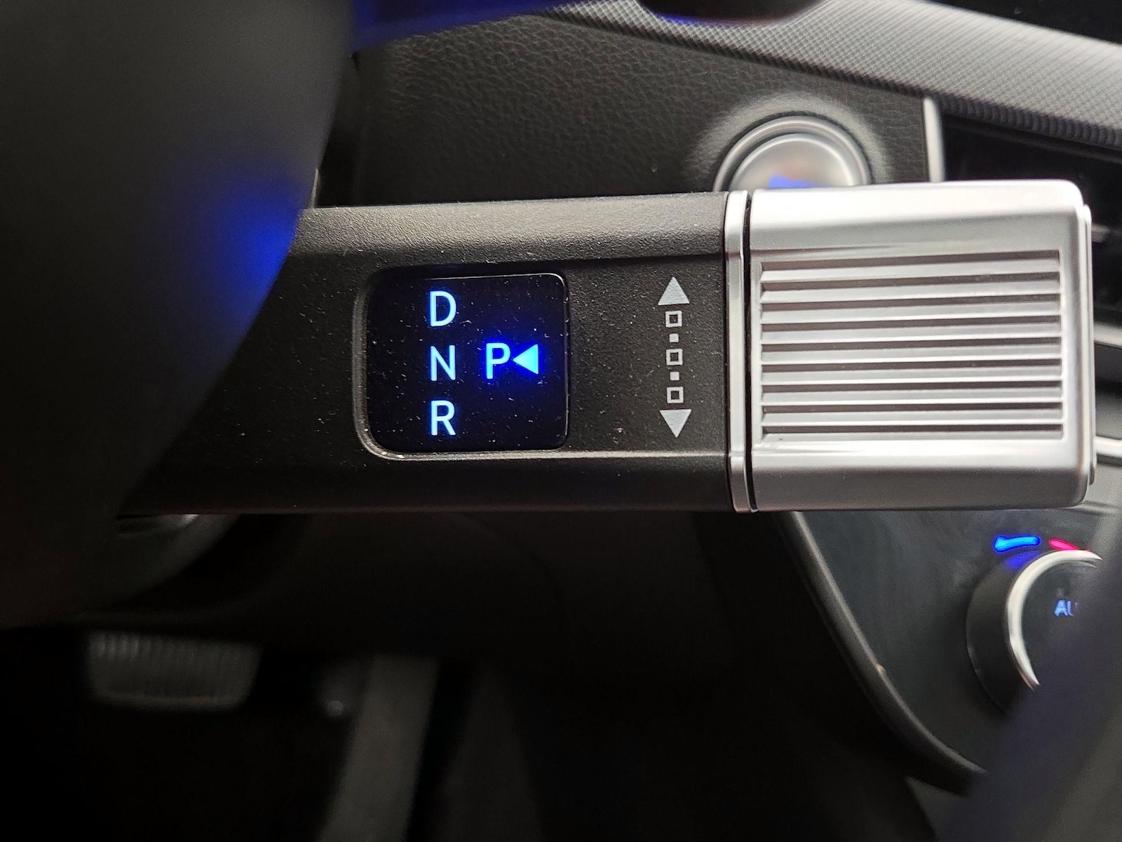 2025 Hyundai Sonata SEL - Photo 18