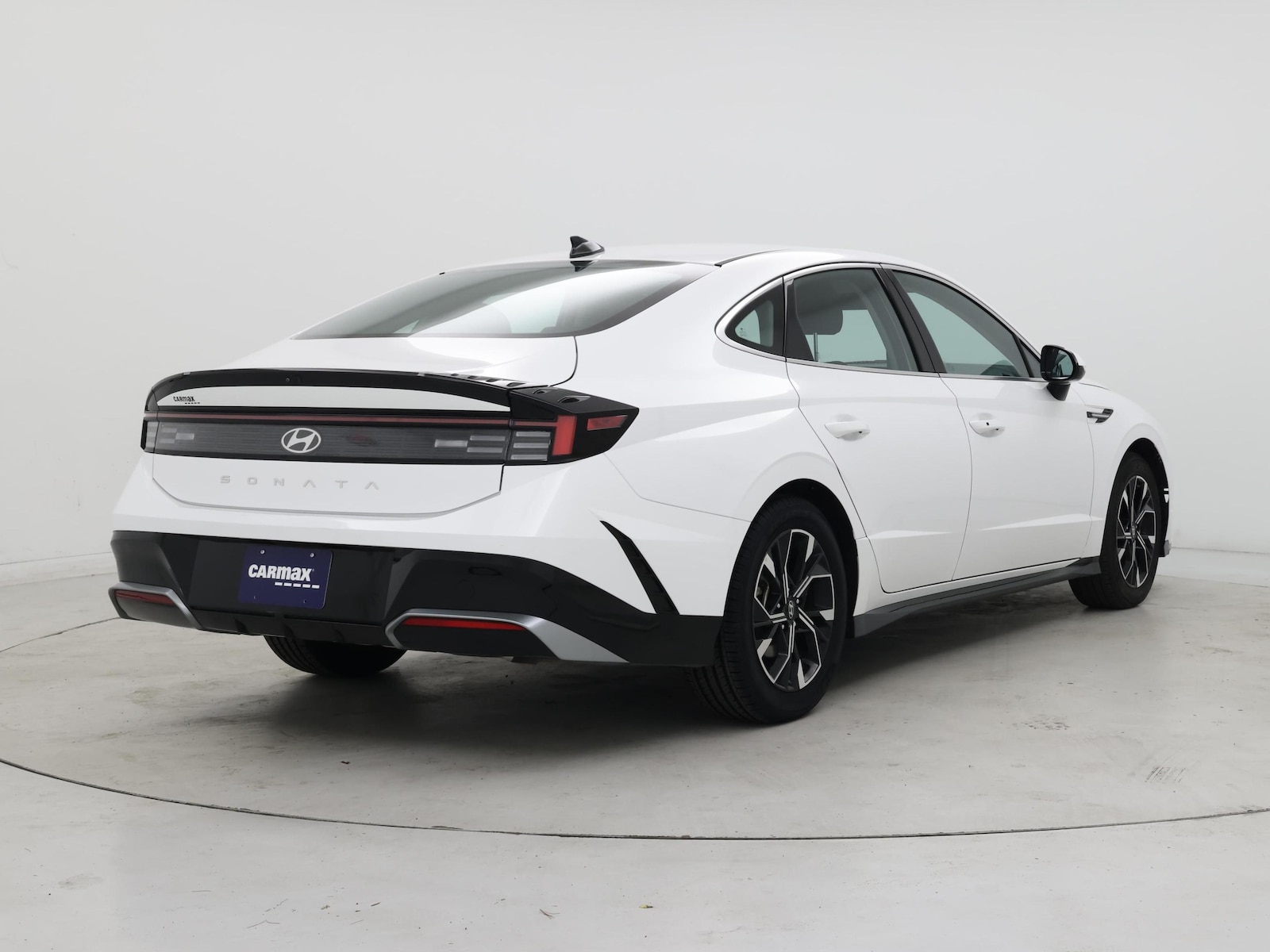 2025 Hyundai Sonata SEL - Photo 9
