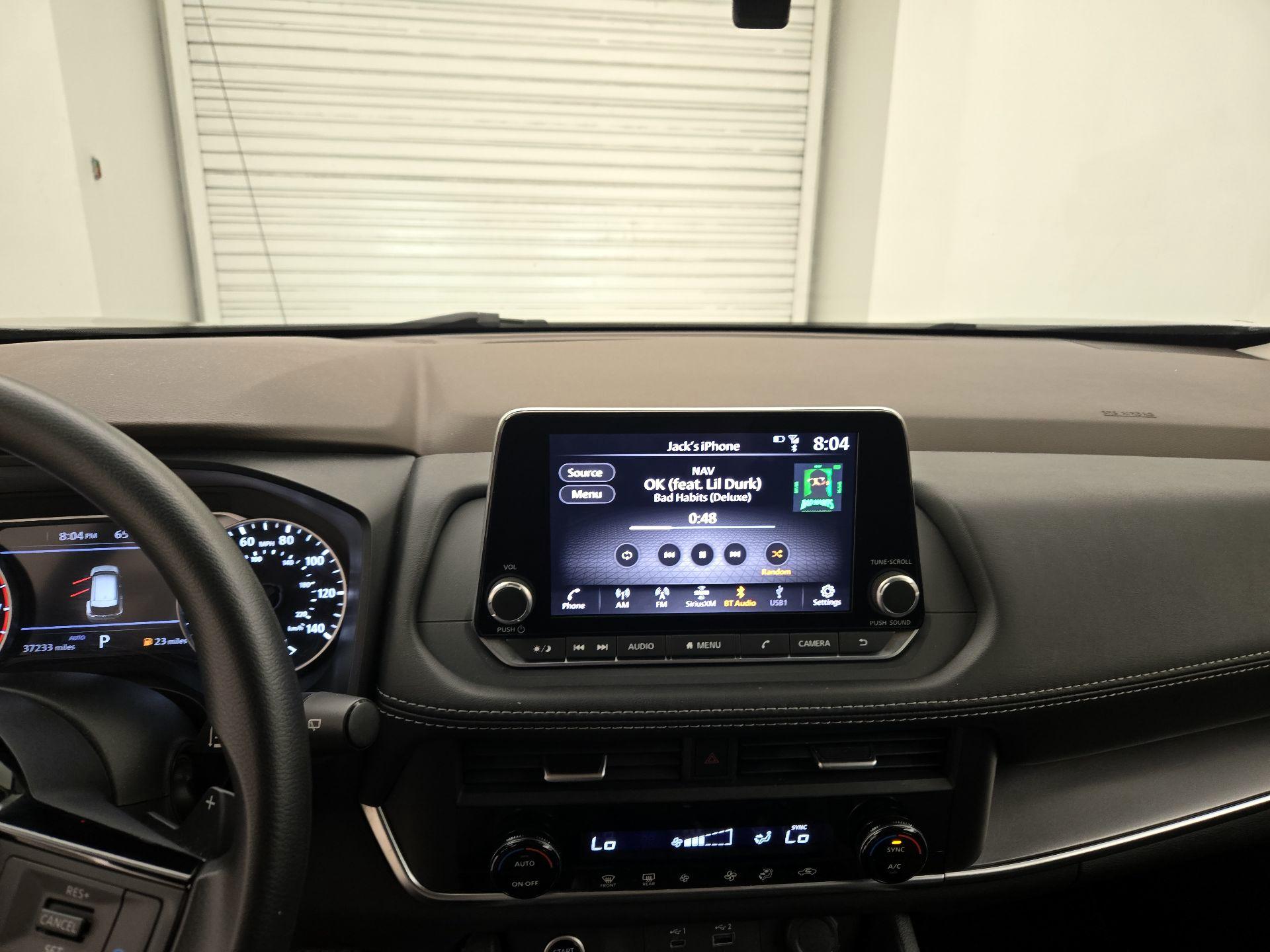 Thumbnail: 2023 Nissan Rogue - 9