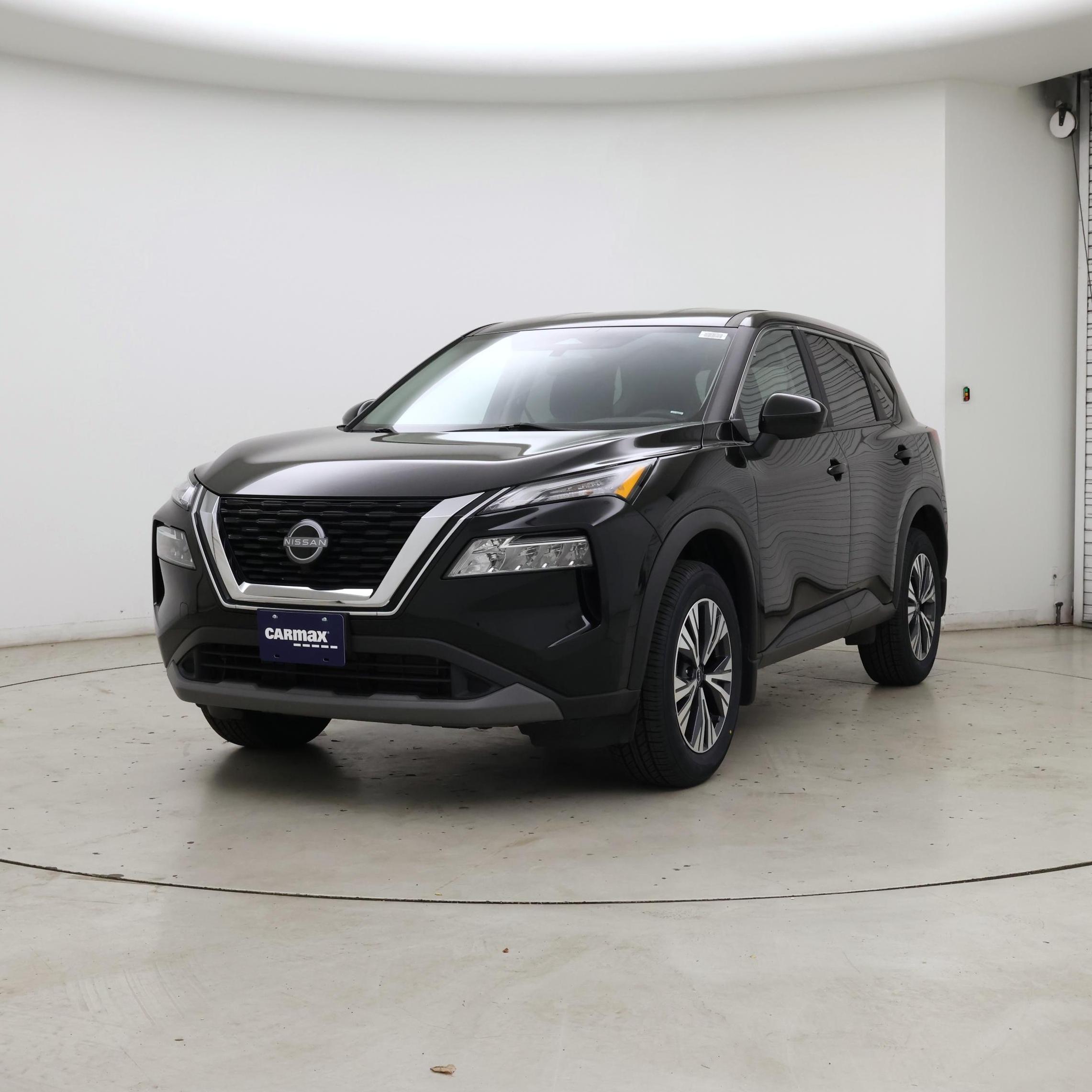 Thumbnail: 2023 Nissan Rogue - 4