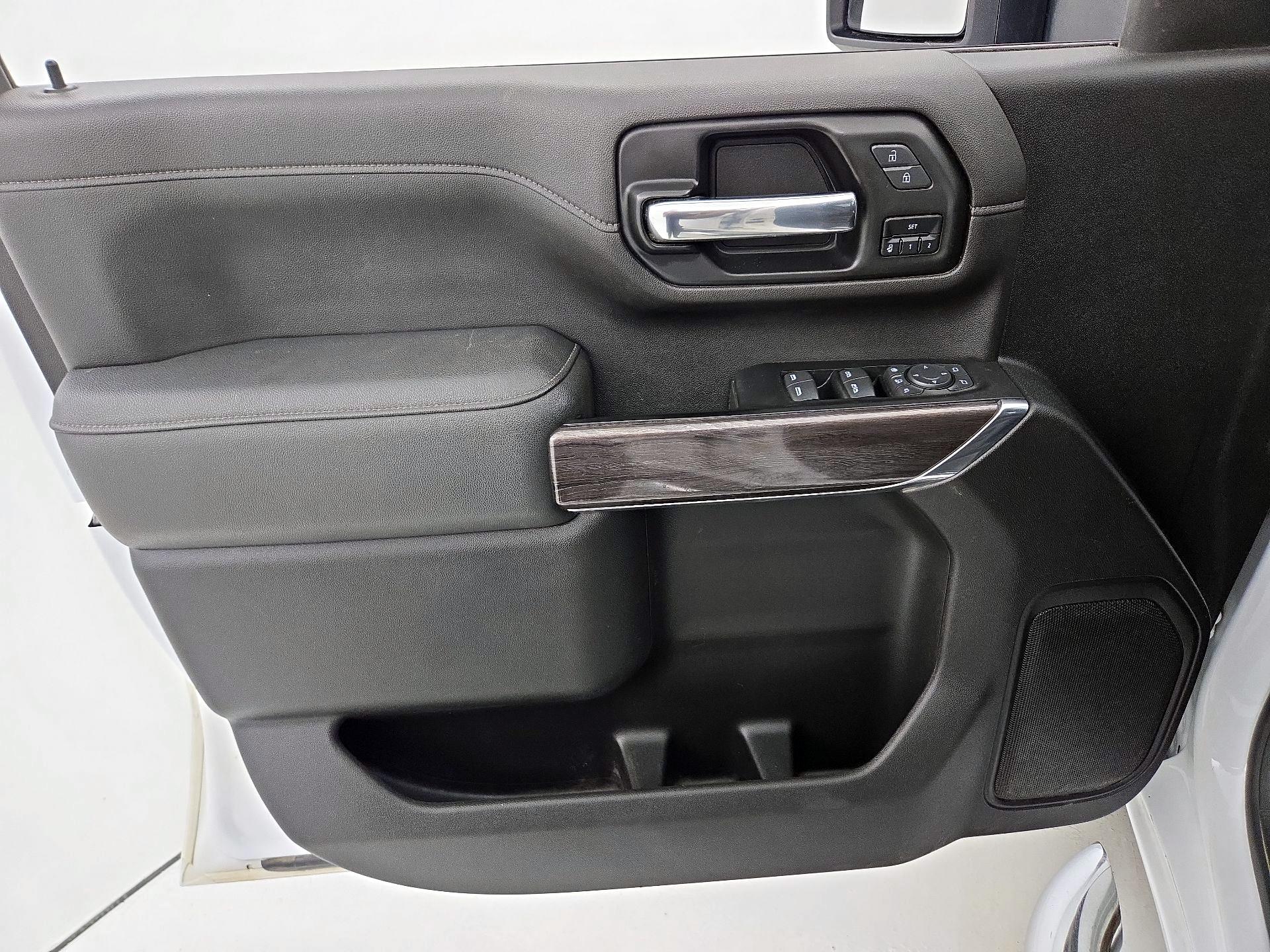 Thumbnail: 2022 Chevrolet Silverado 2500 - 12