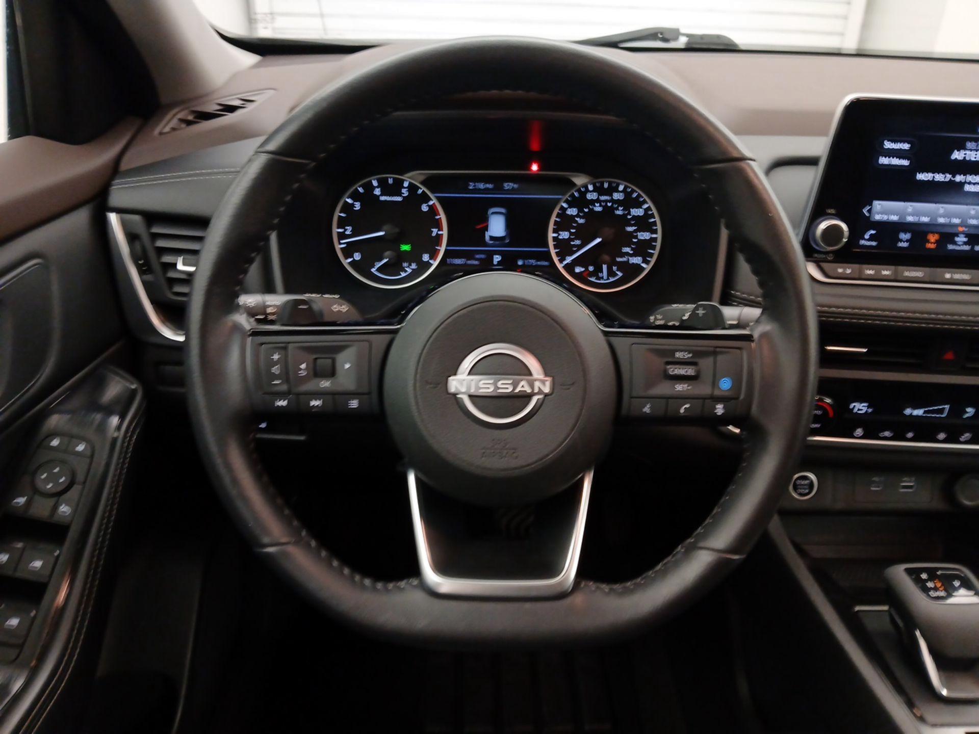 Thumbnail: 2023 Nissan Rogue - 10
