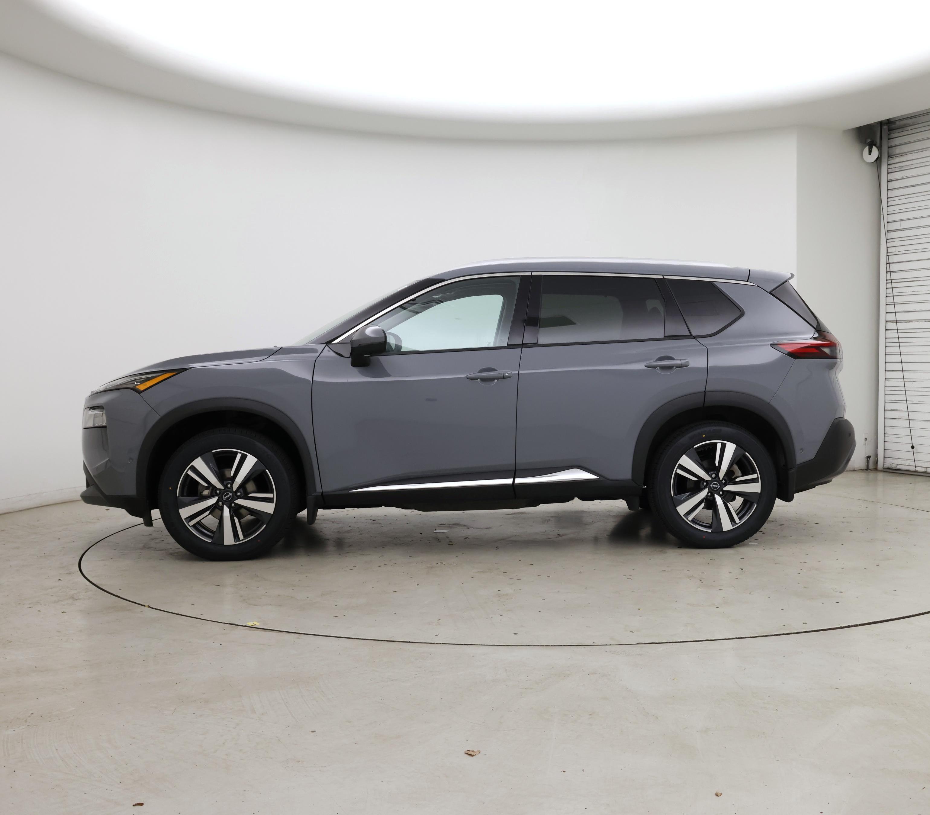 Thumbnail: 2023 Nissan Rogue - 3