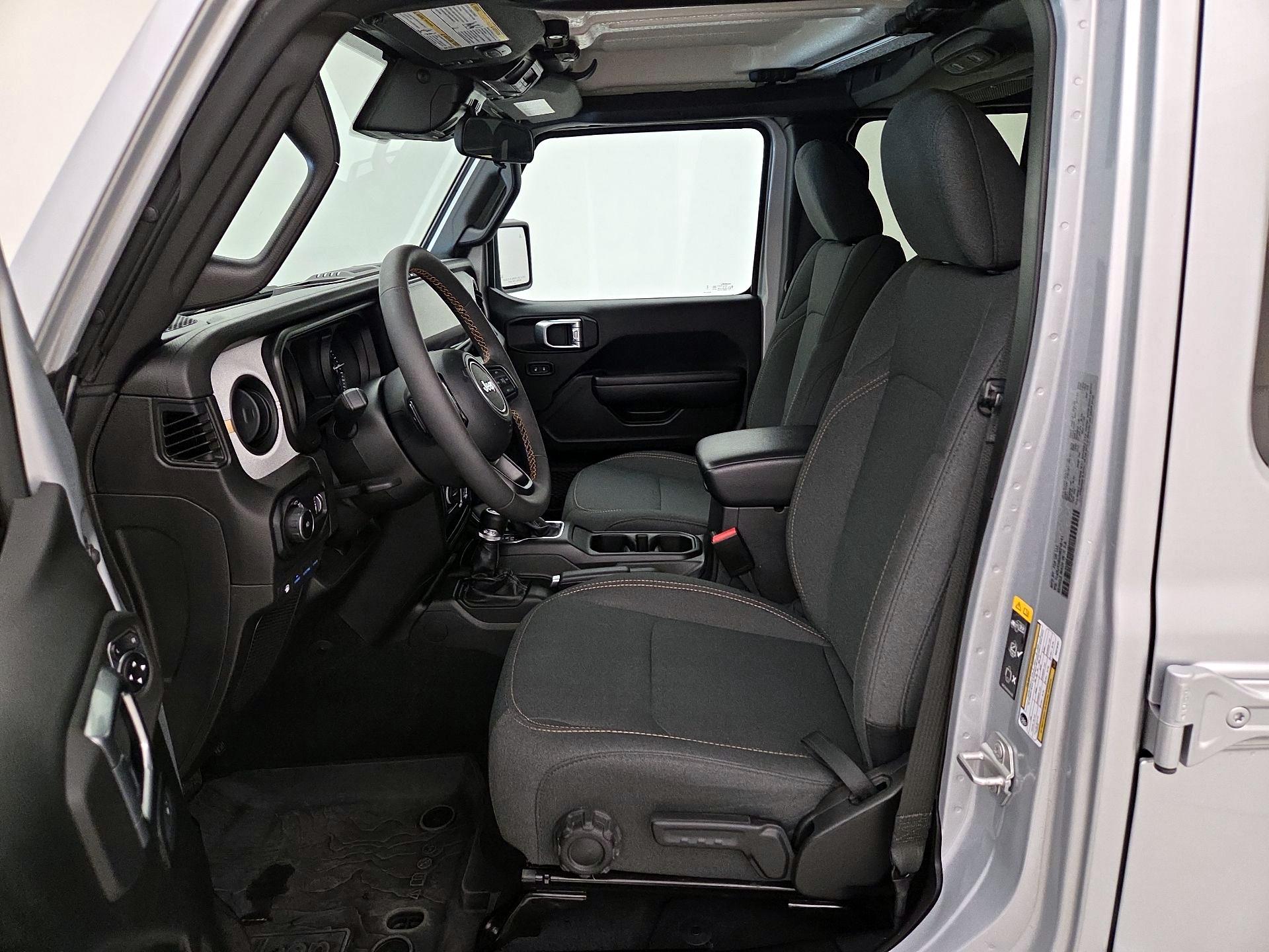 Thumbnail: 2024 Jeep Wrangler - 11