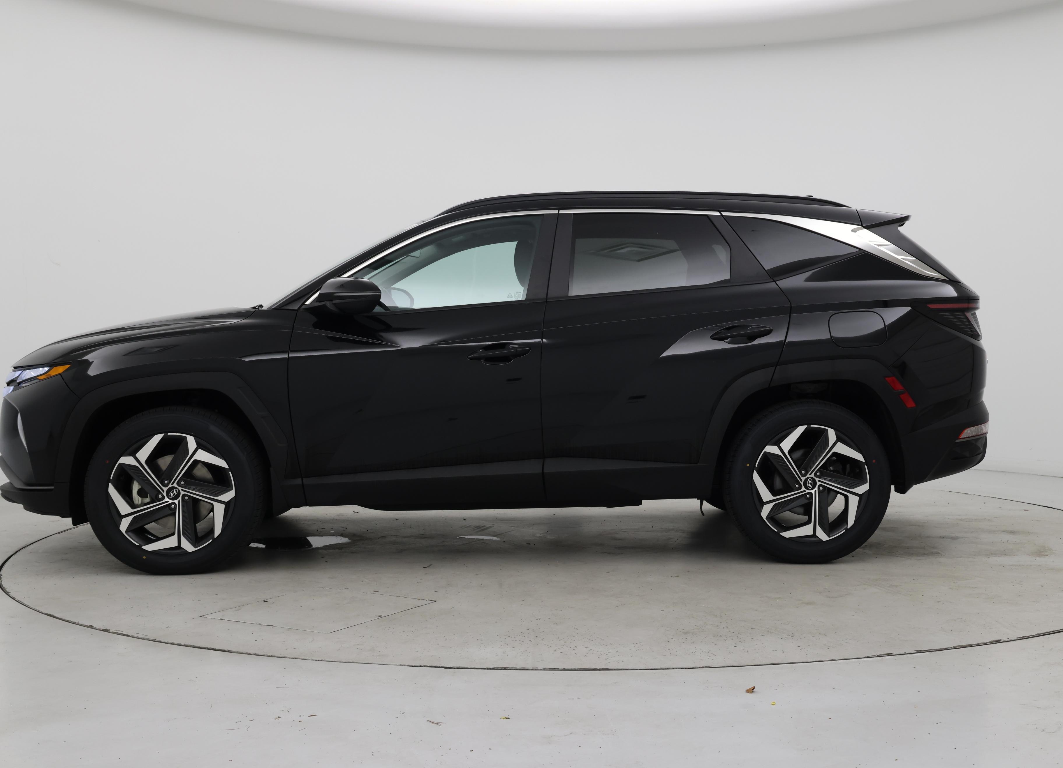 Thumbnail: 2023 Hyundai Tucson - 3