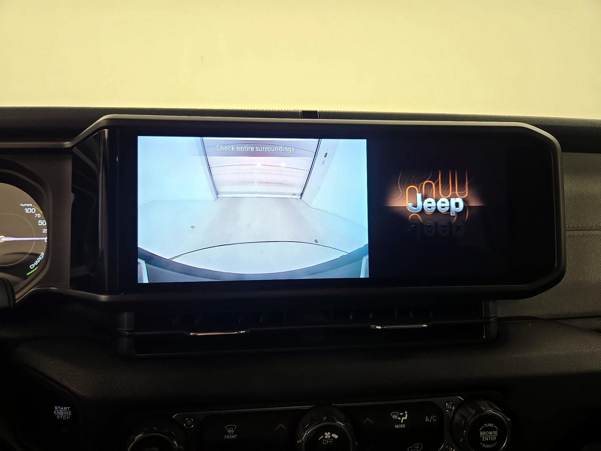 Thumbnail: 2024 Jeep Wrangler - 14