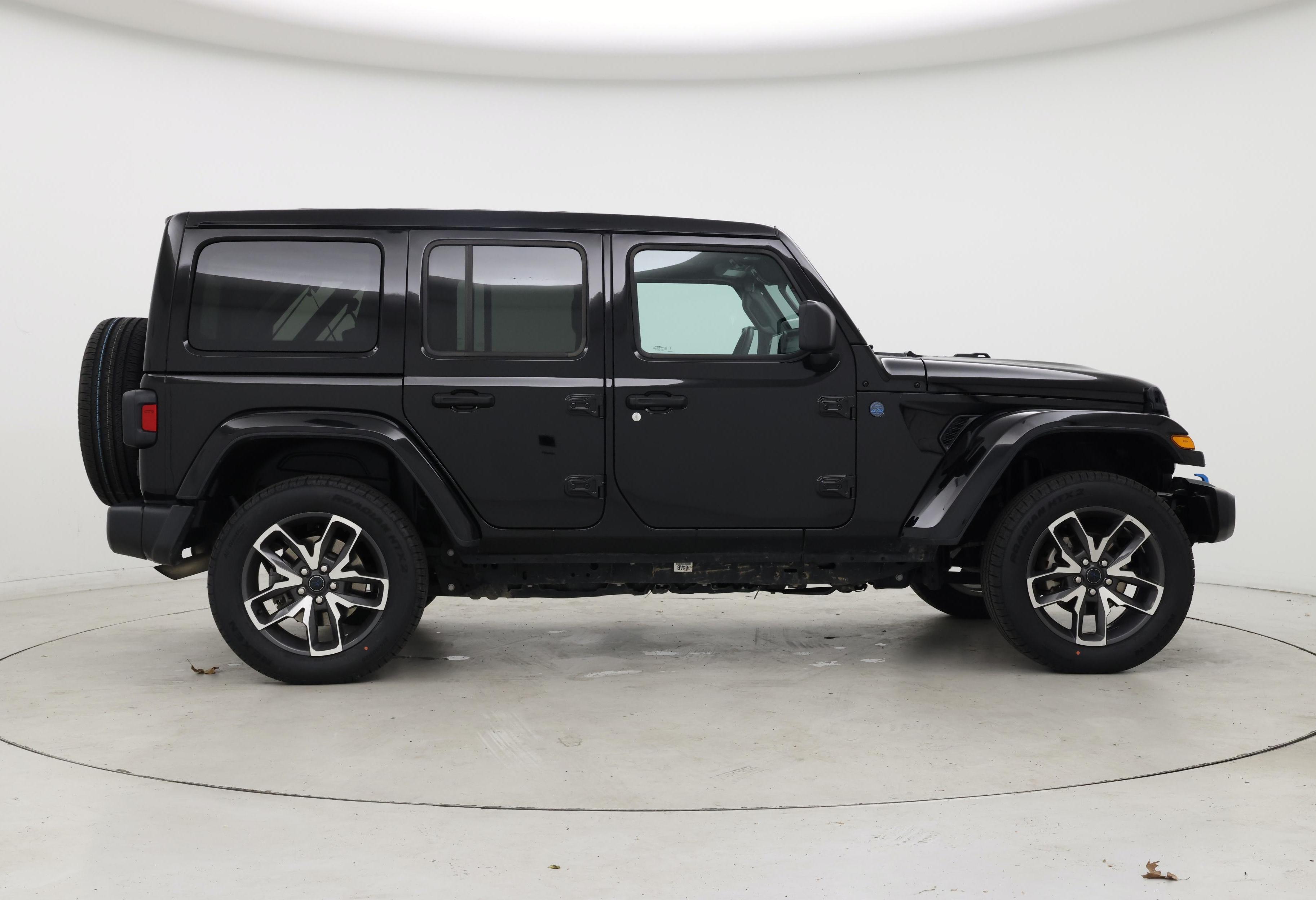 Thumbnail: 2024 Jeep Wrangler - 7