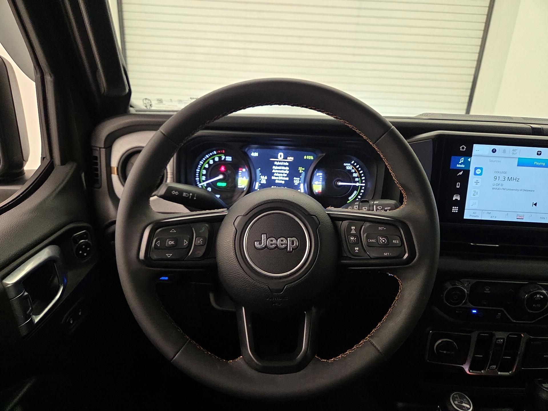 Thumbnail: 2024 Jeep Wrangler - 10
