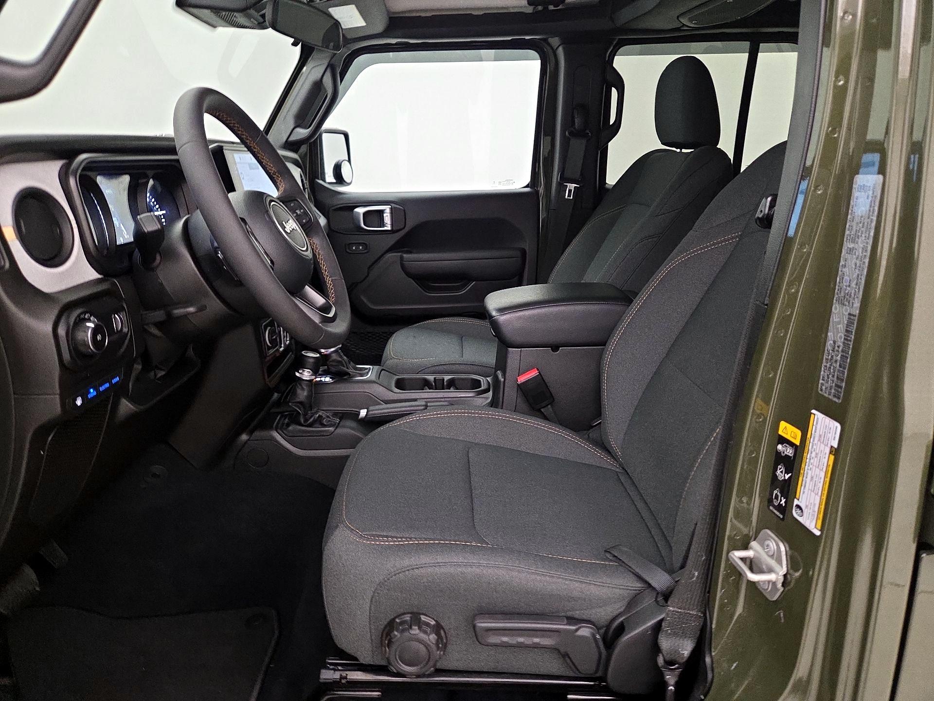 Thumbnail: 2024 Jeep Wrangler - 11
