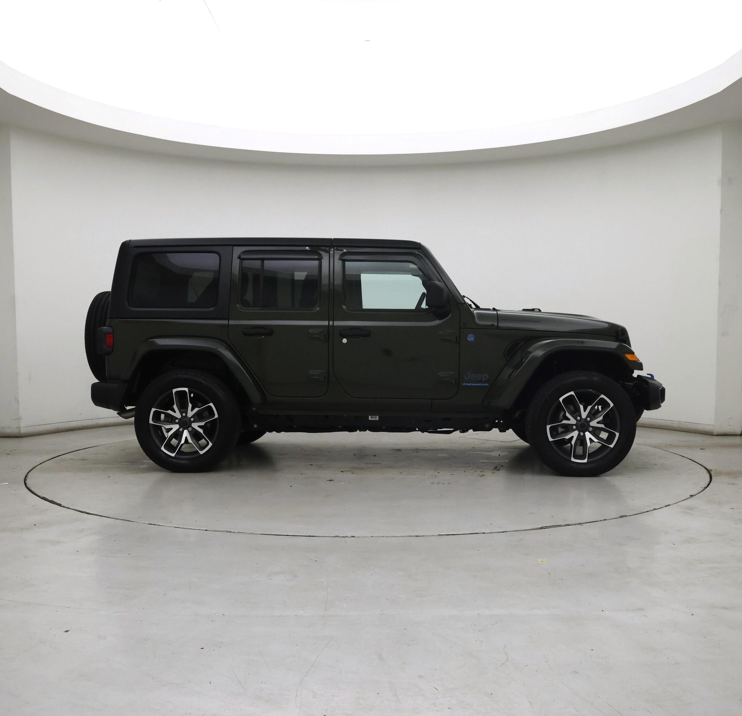 Thumbnail: 2024 Jeep Wrangler - 7