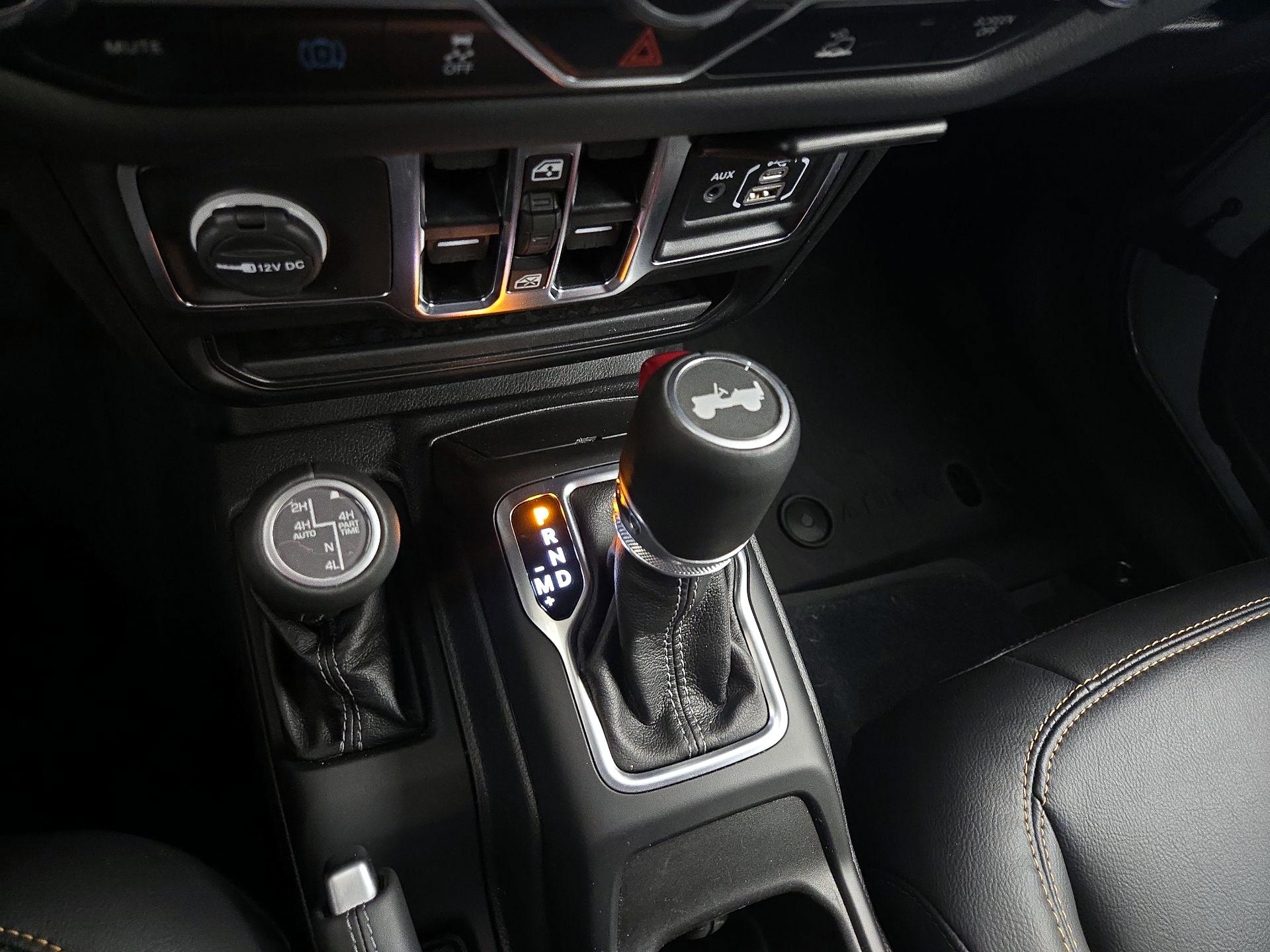 Thumbnail: 2024 Jeep Wrangler - 17