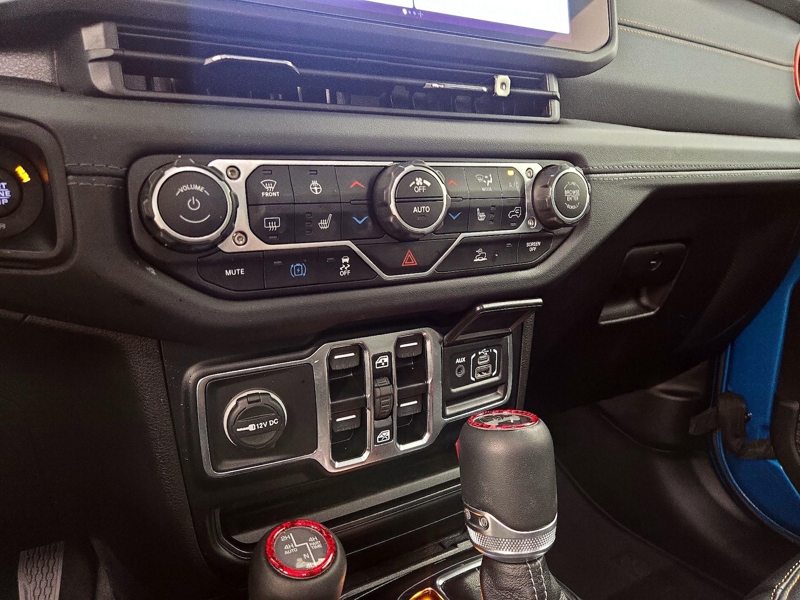 2024 Jeep Wrangler 4xe Sahara 4XE - Photo 18
