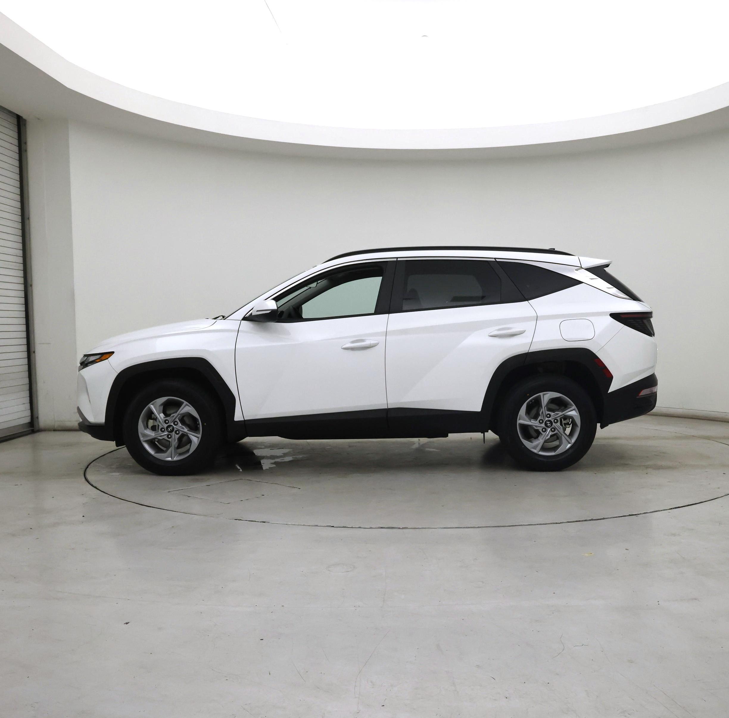 Thumbnail: 2023 Hyundai Tucson - 3