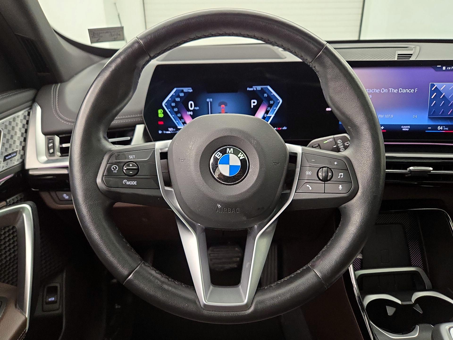 Thumbnail: 2023 BMW X1 - 10