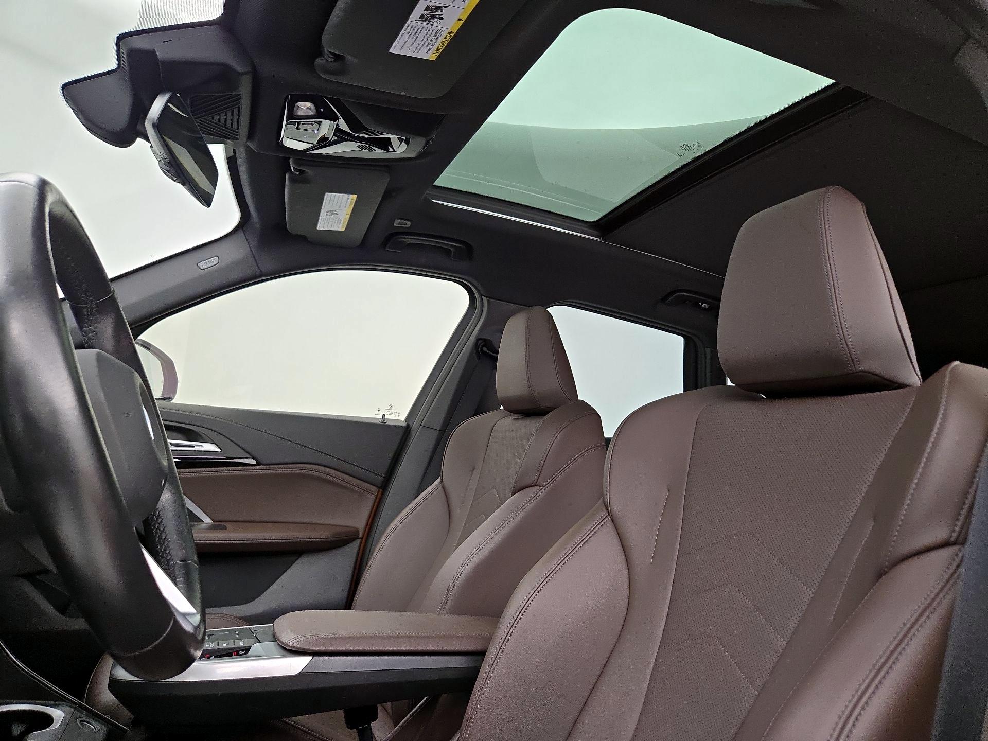 Thumbnail: 2023 BMW X1 - 20